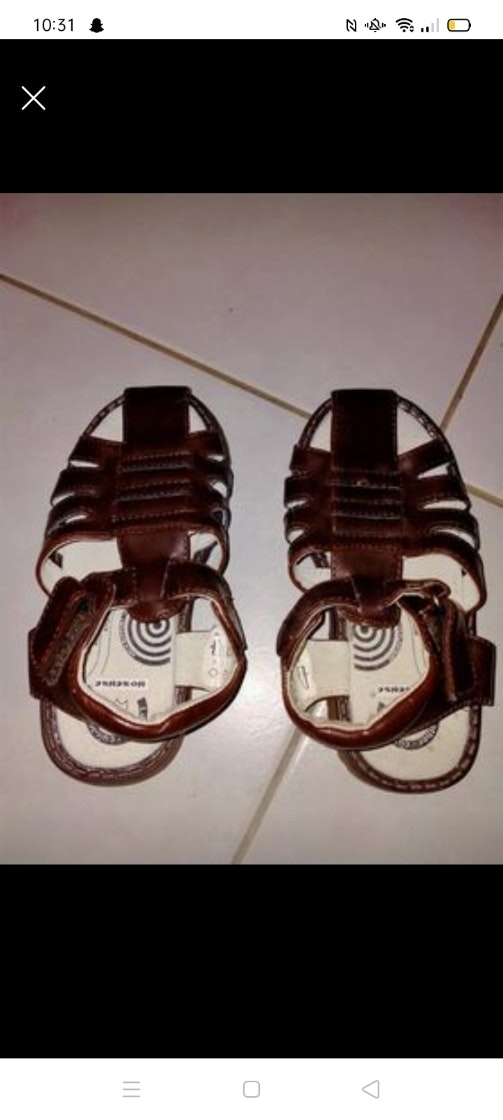Sandales garçon neuves