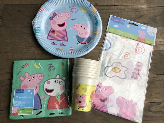 Kit A Anniversaire Peppa Pig Beebs Achat Vente Bebe