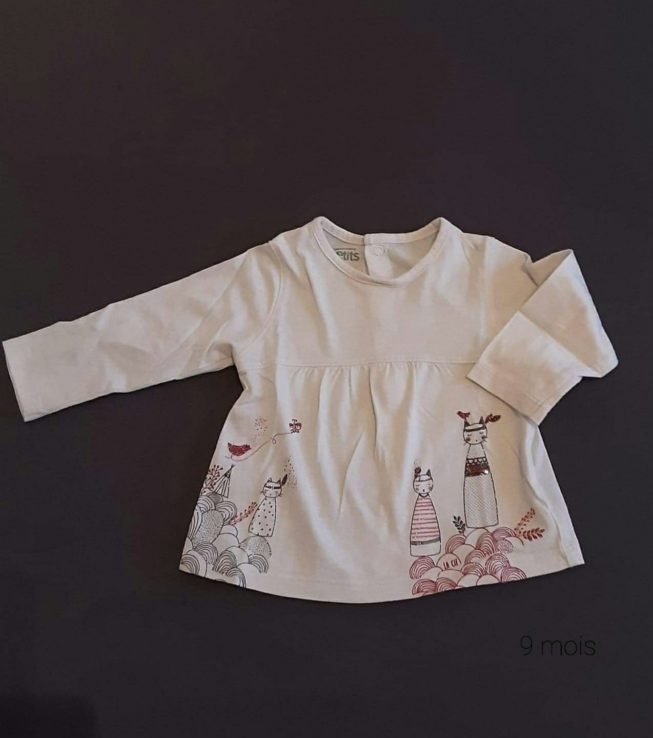 2euros.  Tee-shirt .9m..