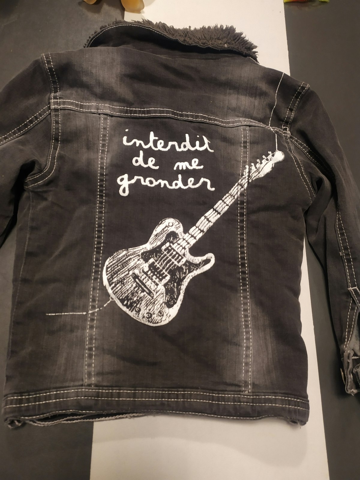 Veste doublé interdit de me gronder 2 ans