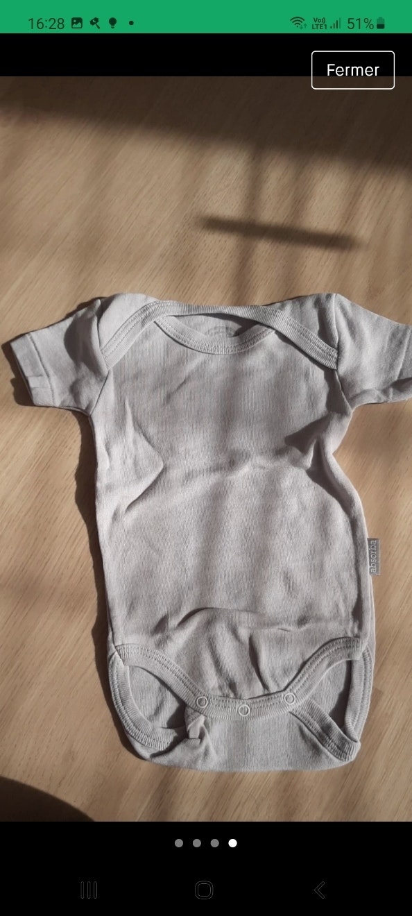 Lot de bodys - photo numéro 4