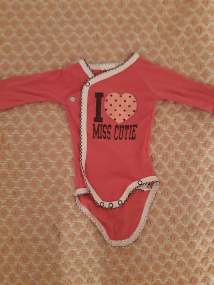 Lot 4 bodies manches longues - photo numéro 2