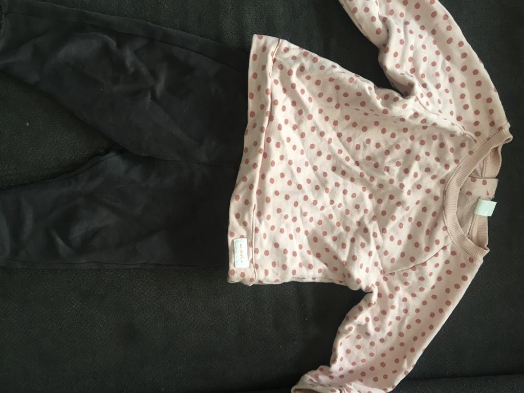 Lot vetements fille 12 mois