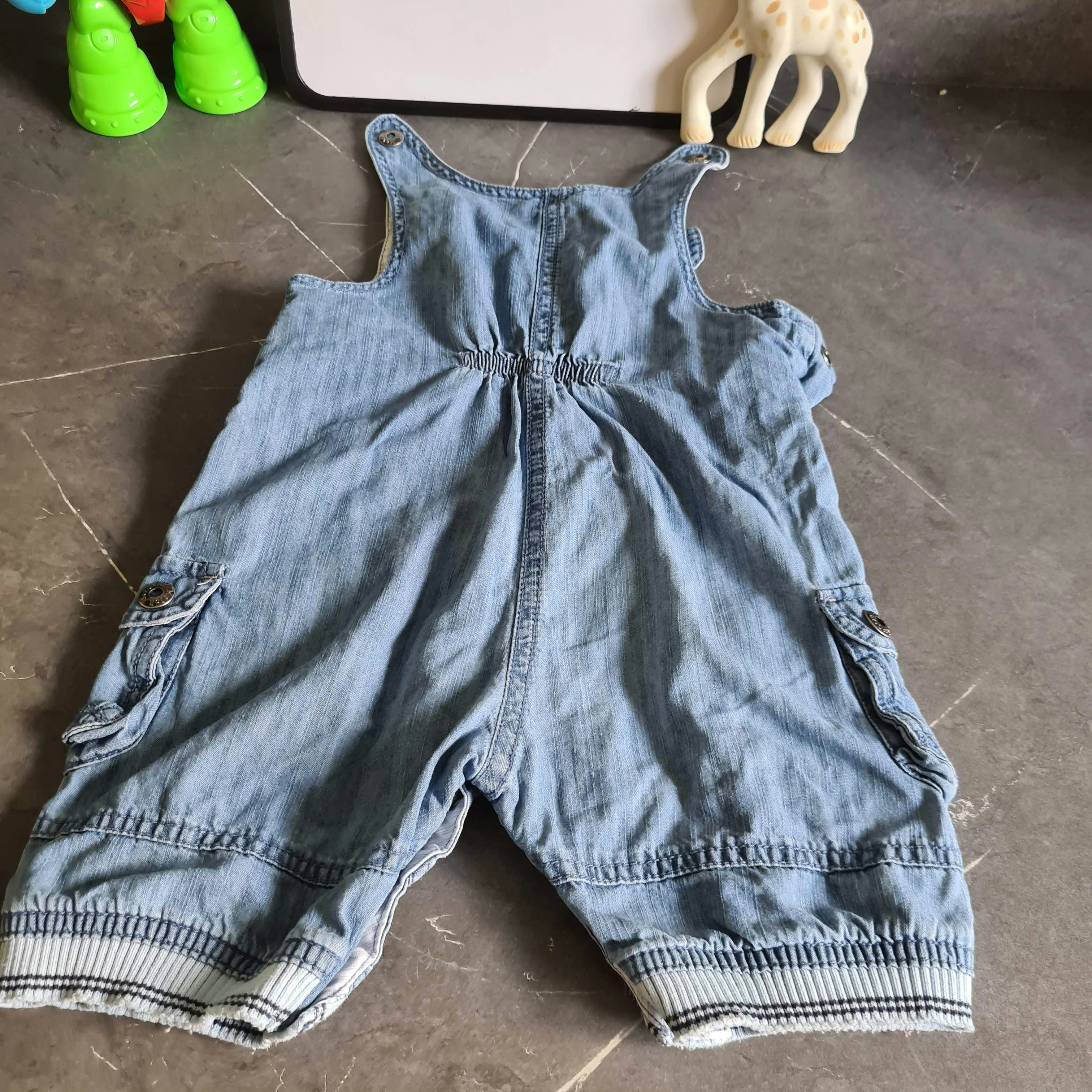 Salopette 6 mois - photo numéro 3