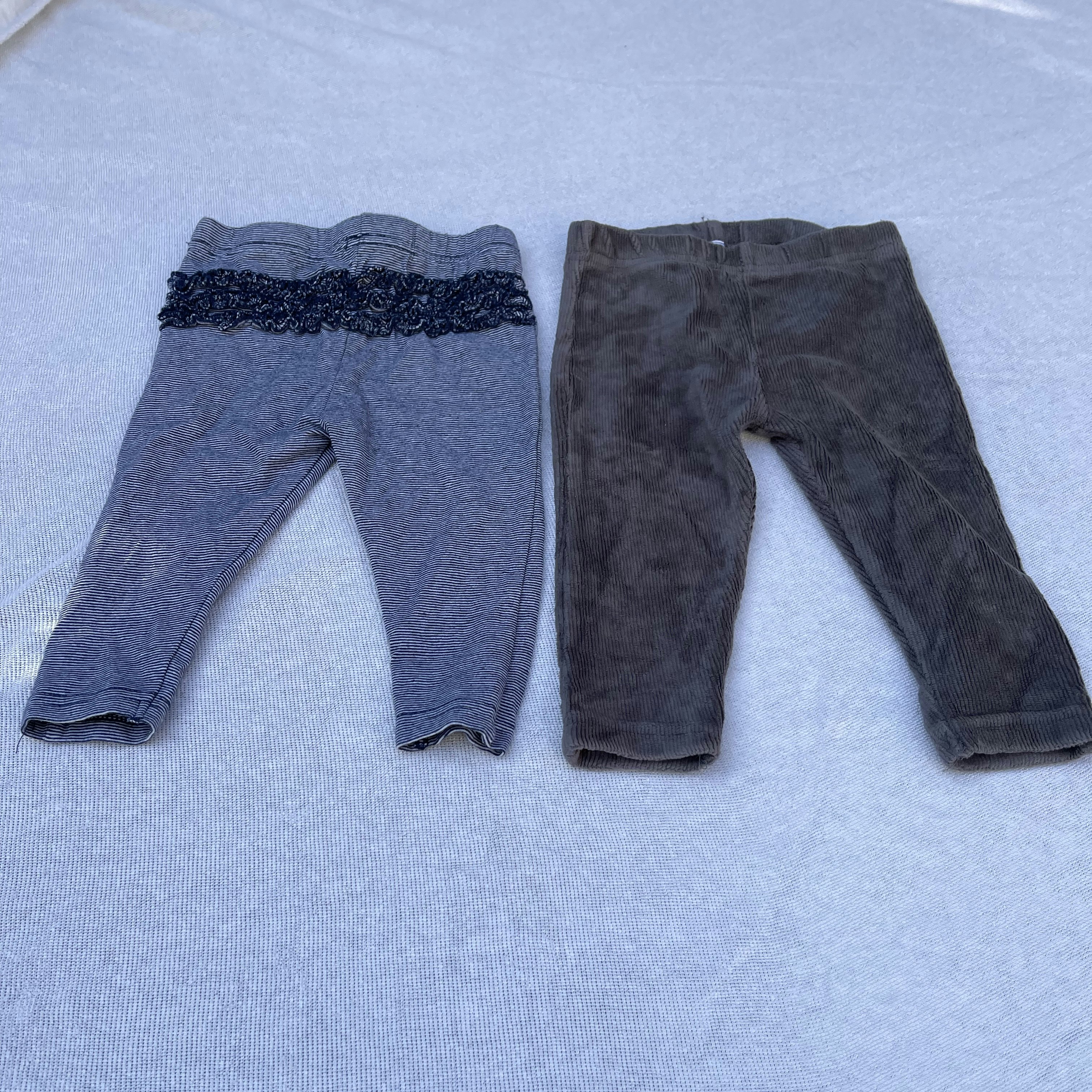 Deux pantalons