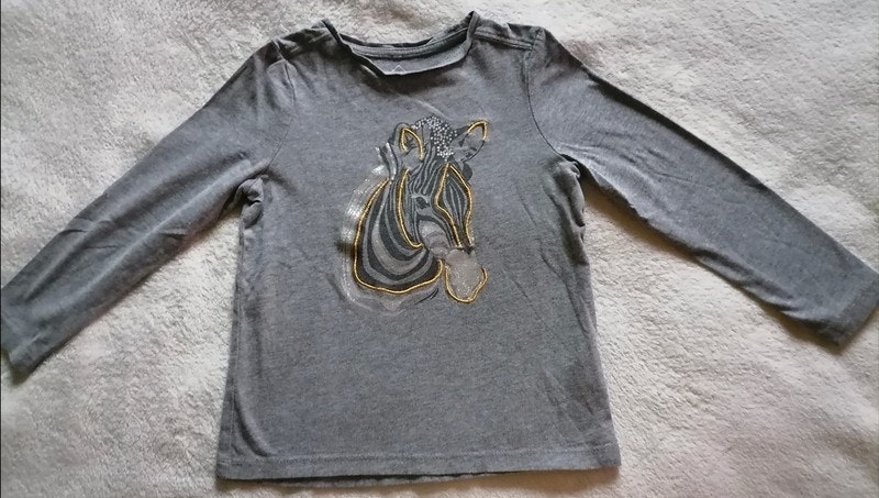 T shirt fille 3-4 ans zèbre