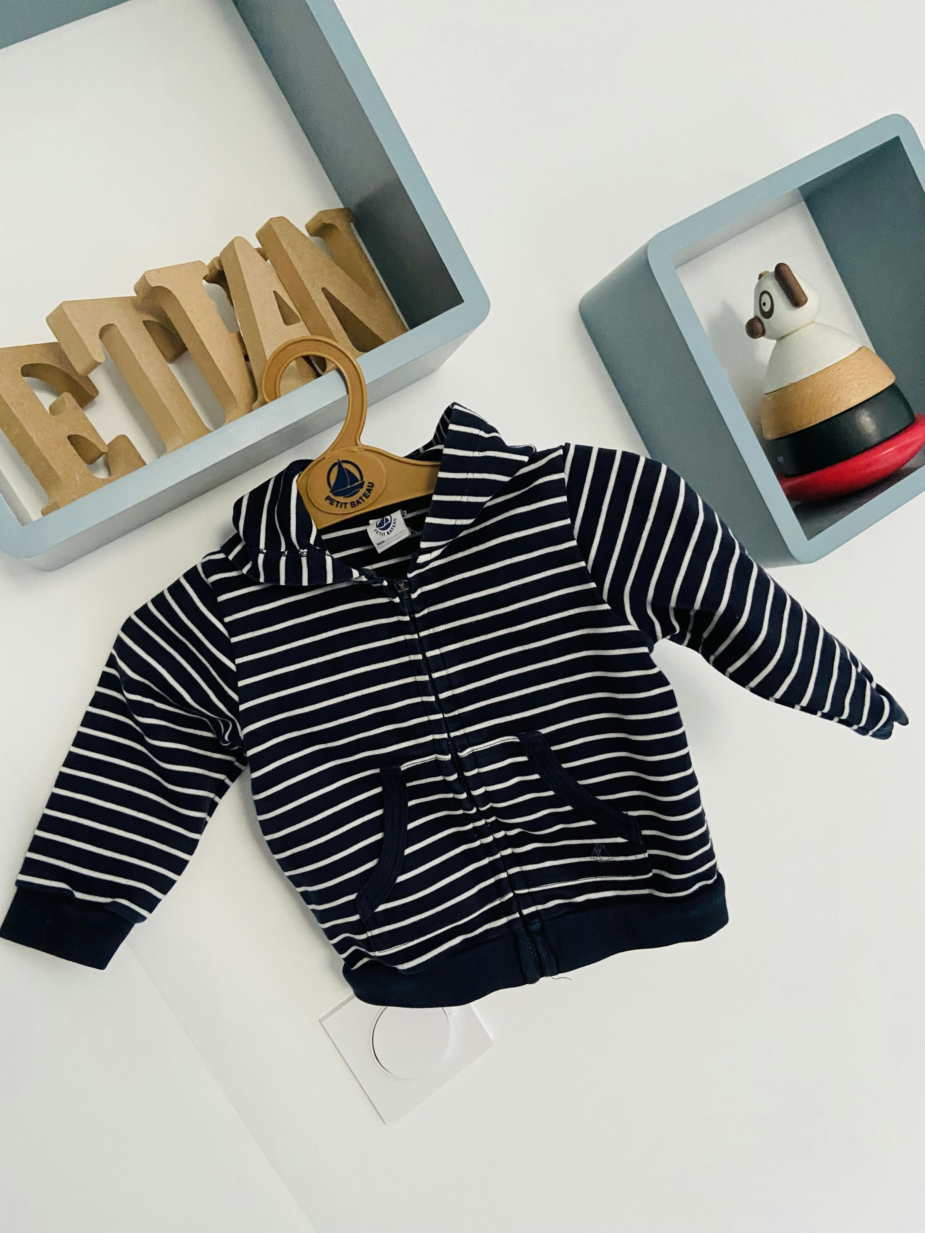 Veste  petit bateau 12 mois