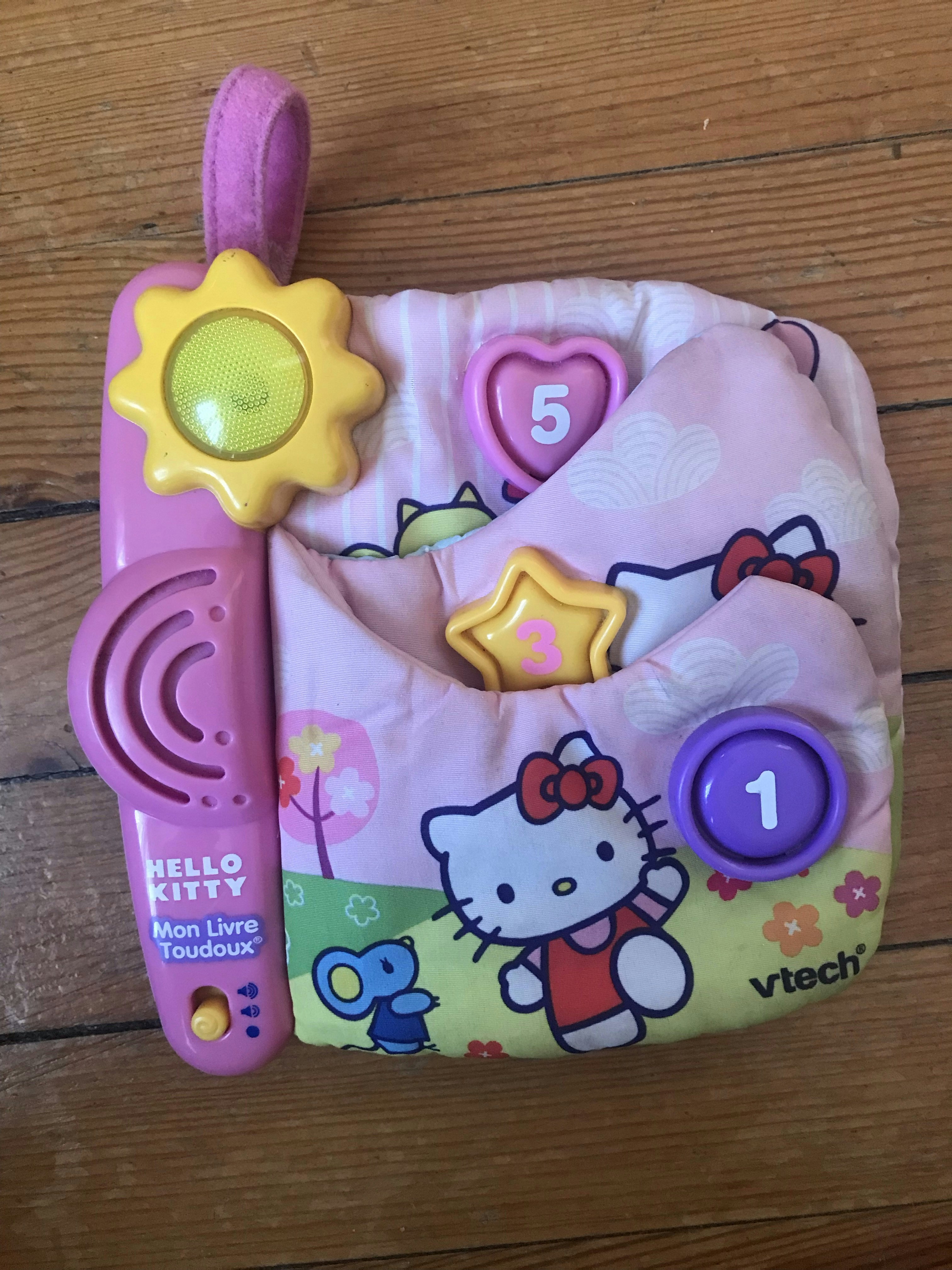 Livre d’éveil Hello Kitty