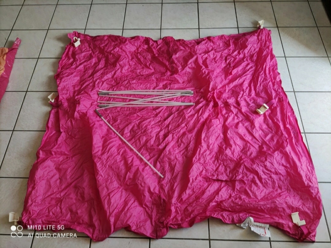 Tente de lit Ikea Kura rose - photo numéro 2