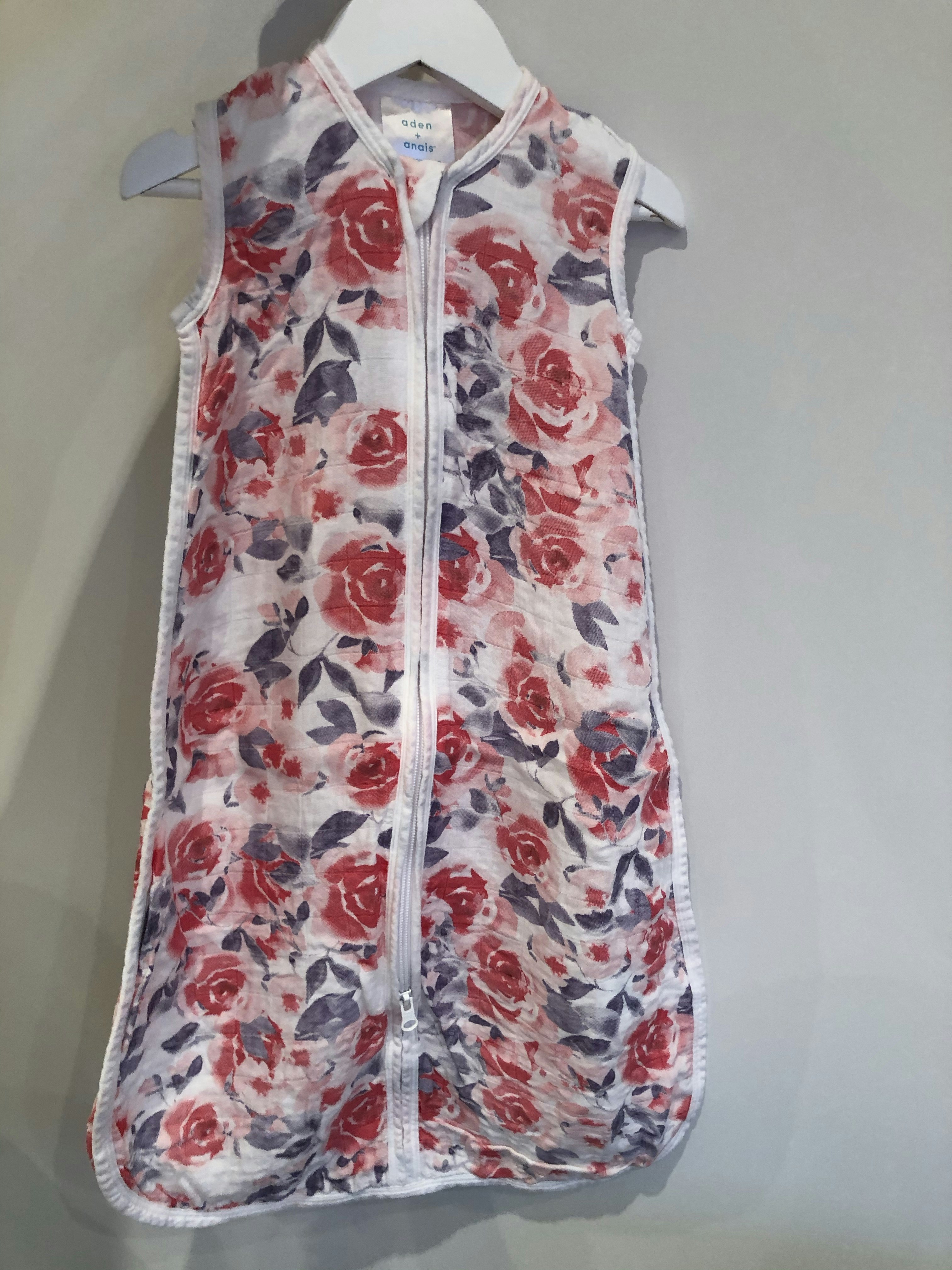 Gigoteuse à fleurs d’été