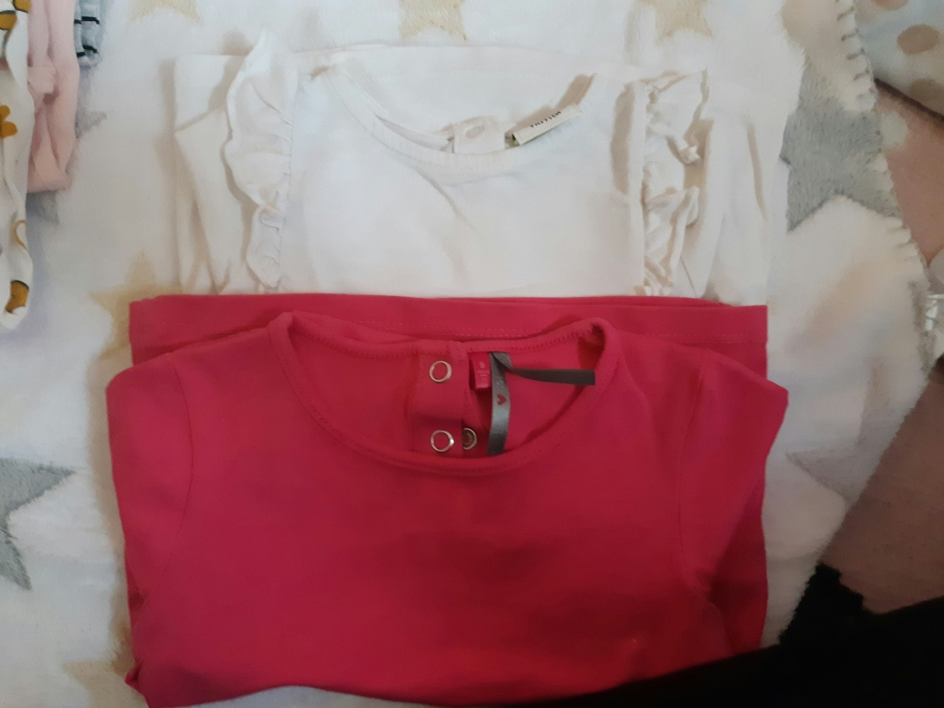 16 Tshirt manche longues 9mois - photo numéro 2