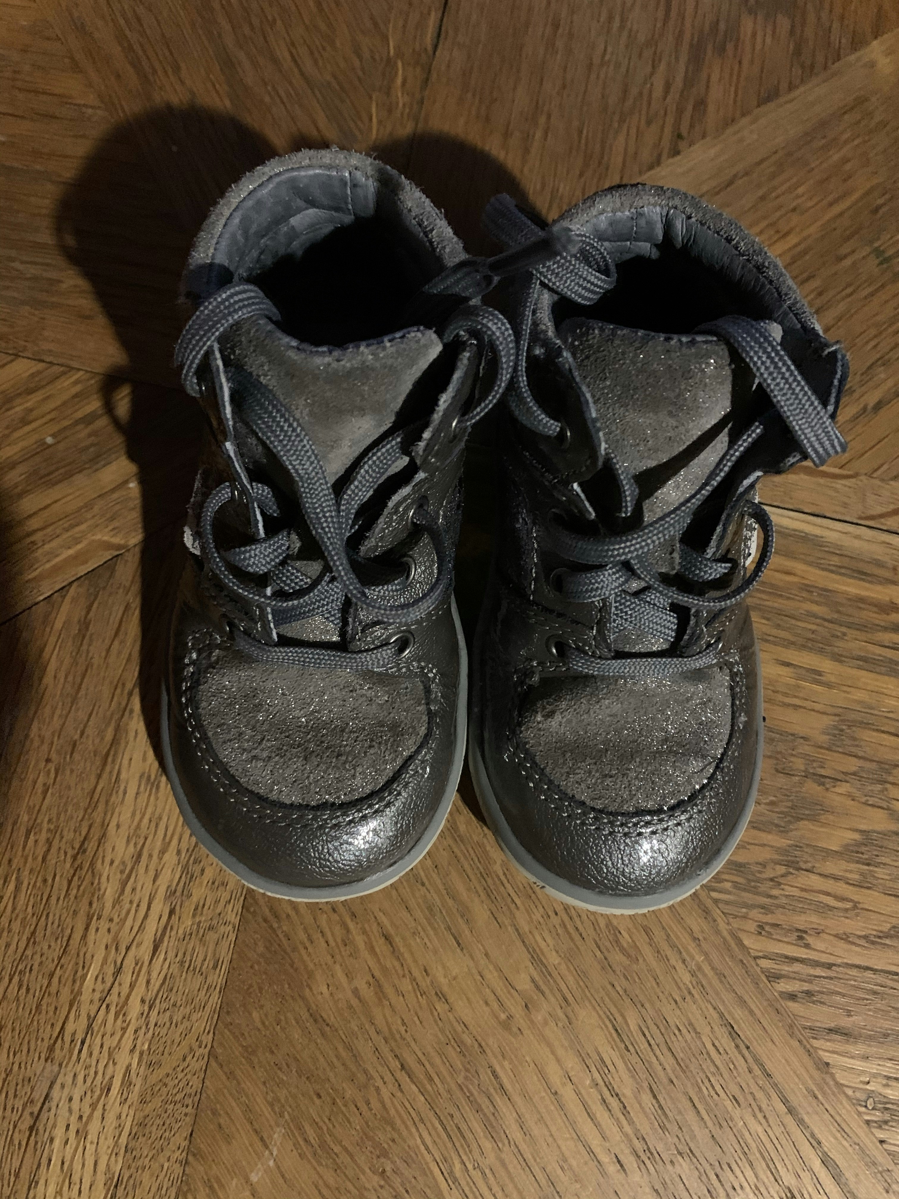 Chaussures - photo numéro 2