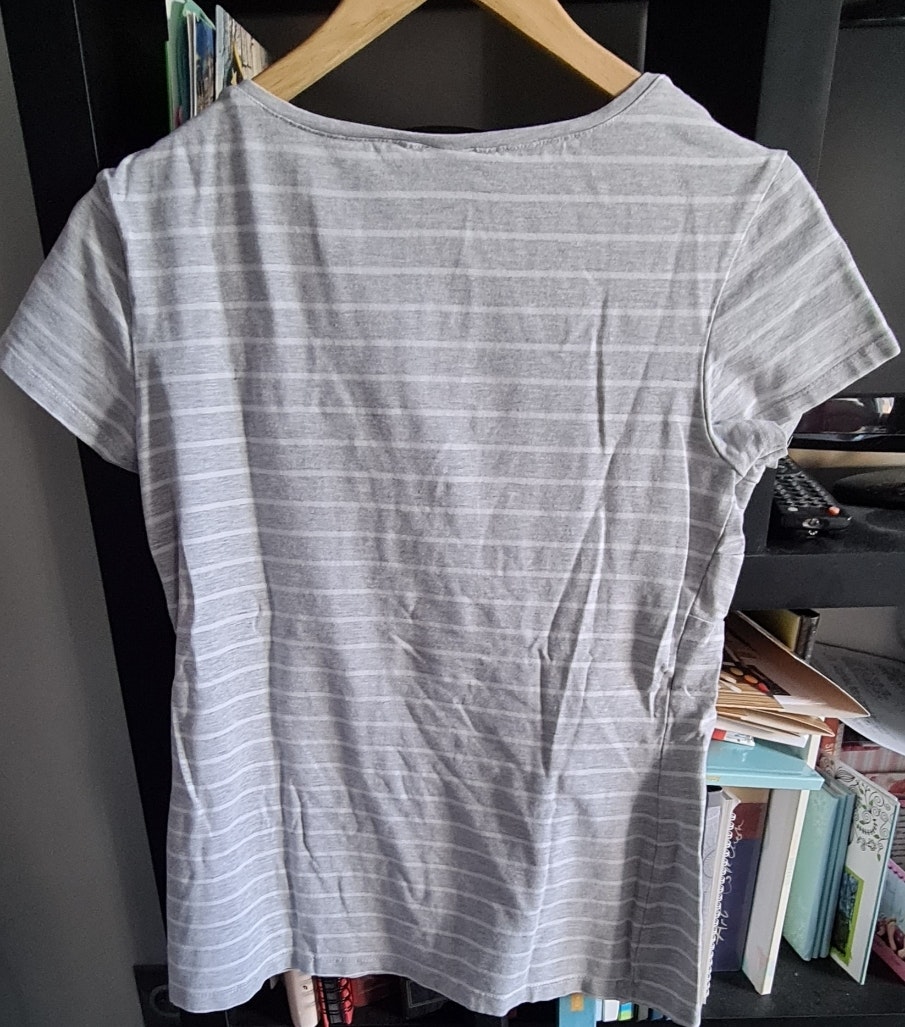 T-shirt de grossesse et d'allaitement - photo numéro 2