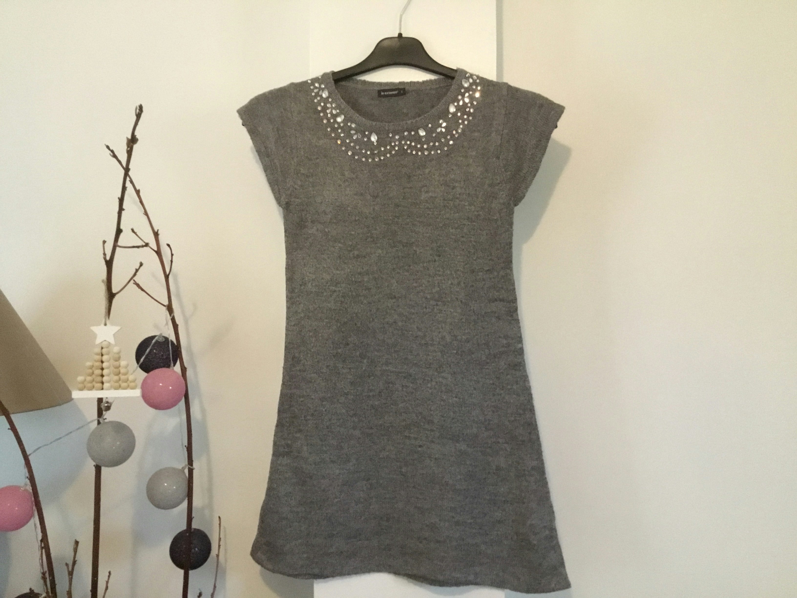 Robe en laine grise 10 ans in extenso