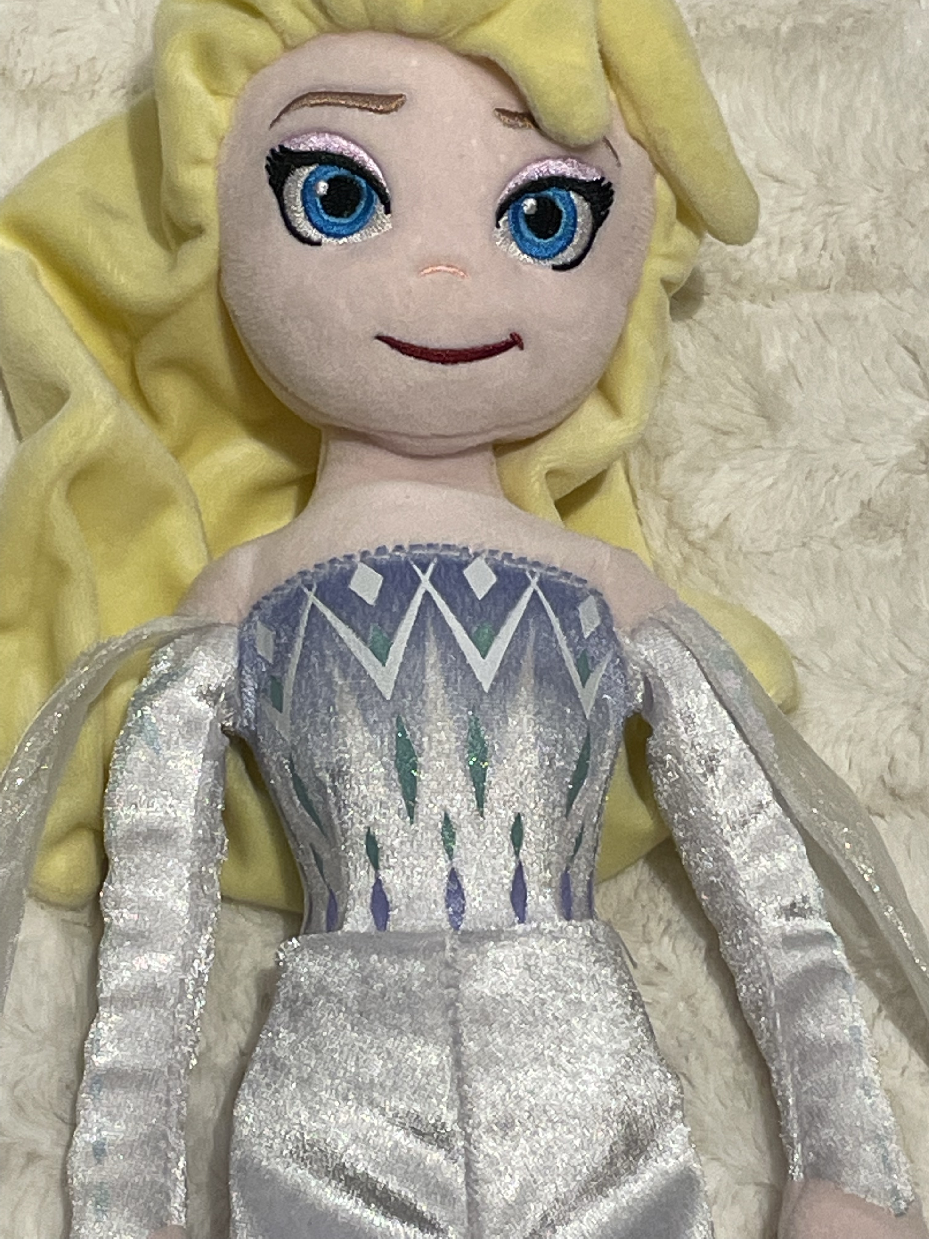 Peluche Elsa Reine des neiges - photo numéro 2