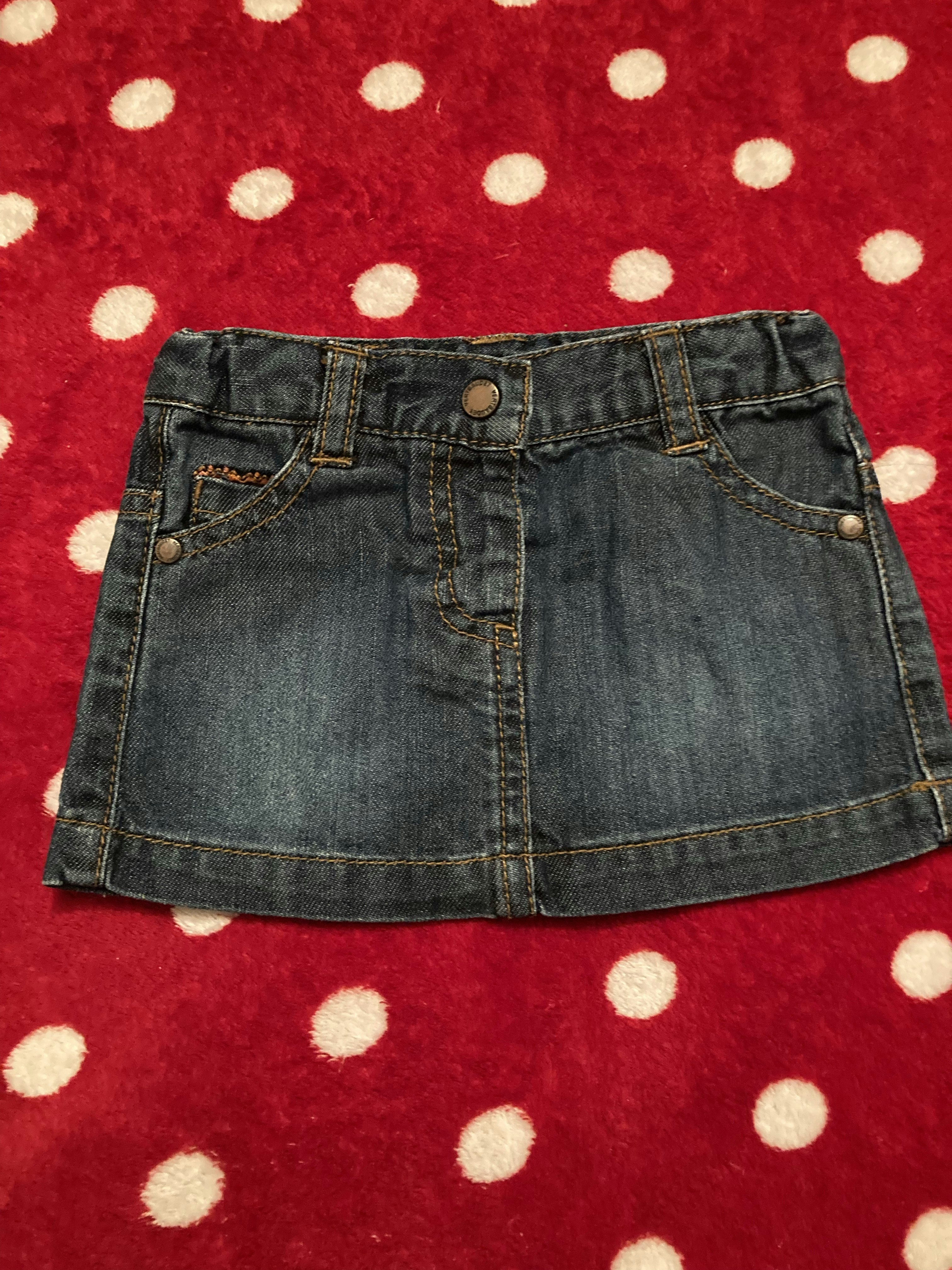 Lot 2 jupes 6 mois - photo numéro 3