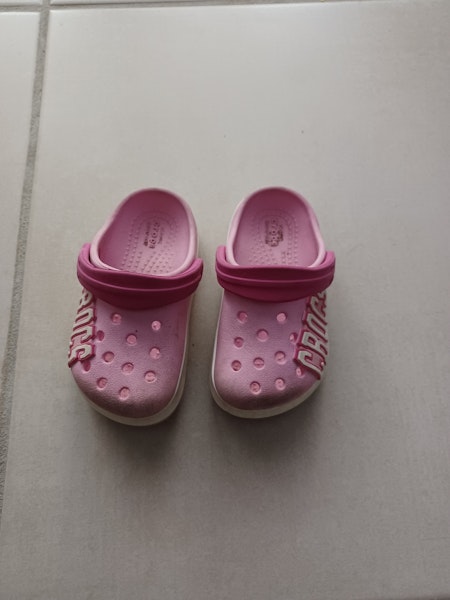 Crocs taille 22/23
