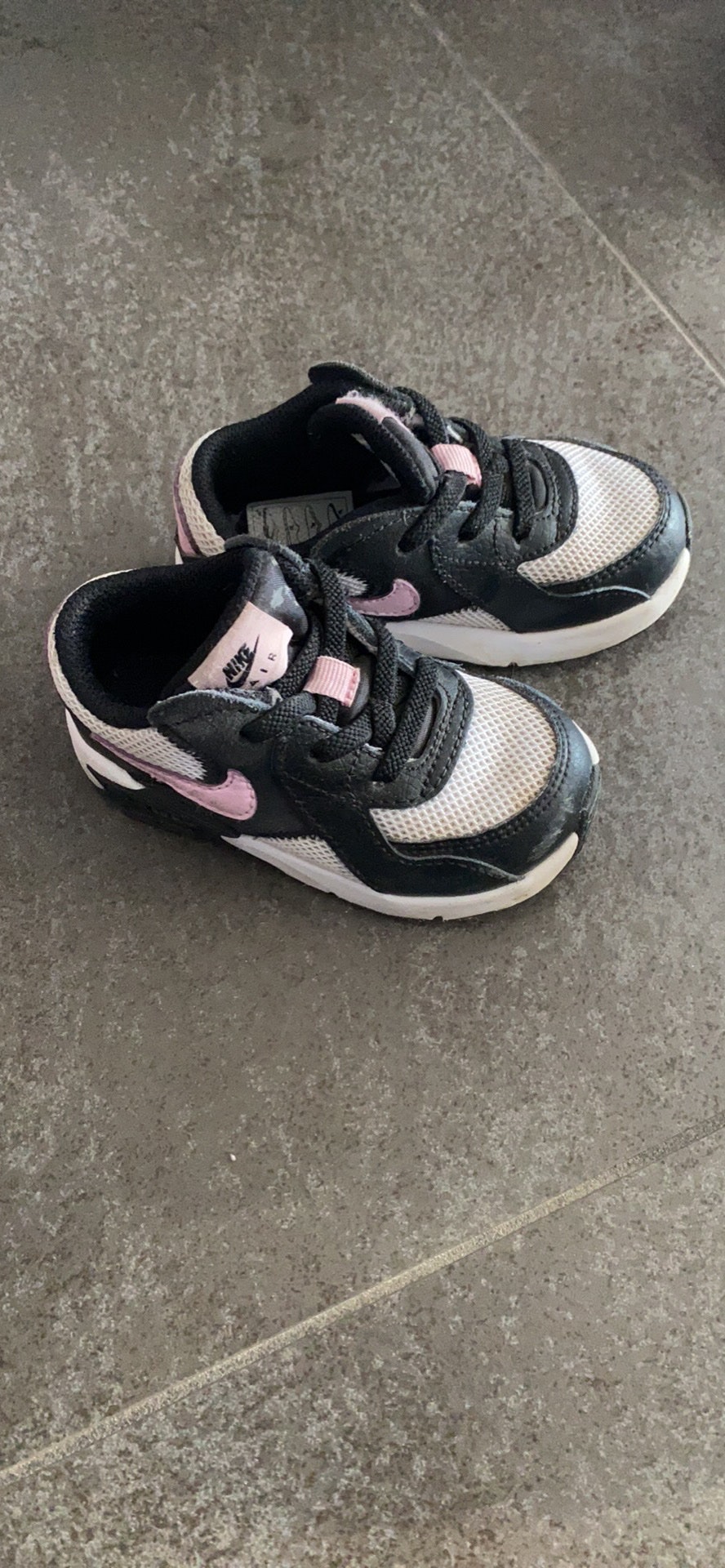 Air max bébé fille 22