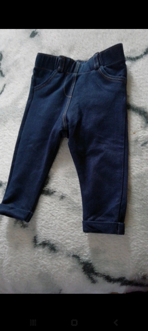 Jean bébé fille ( Matière jegging) 3 mois