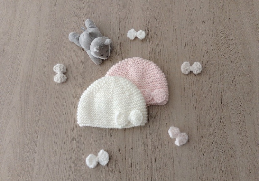 Bonnet de naissance  en tricot