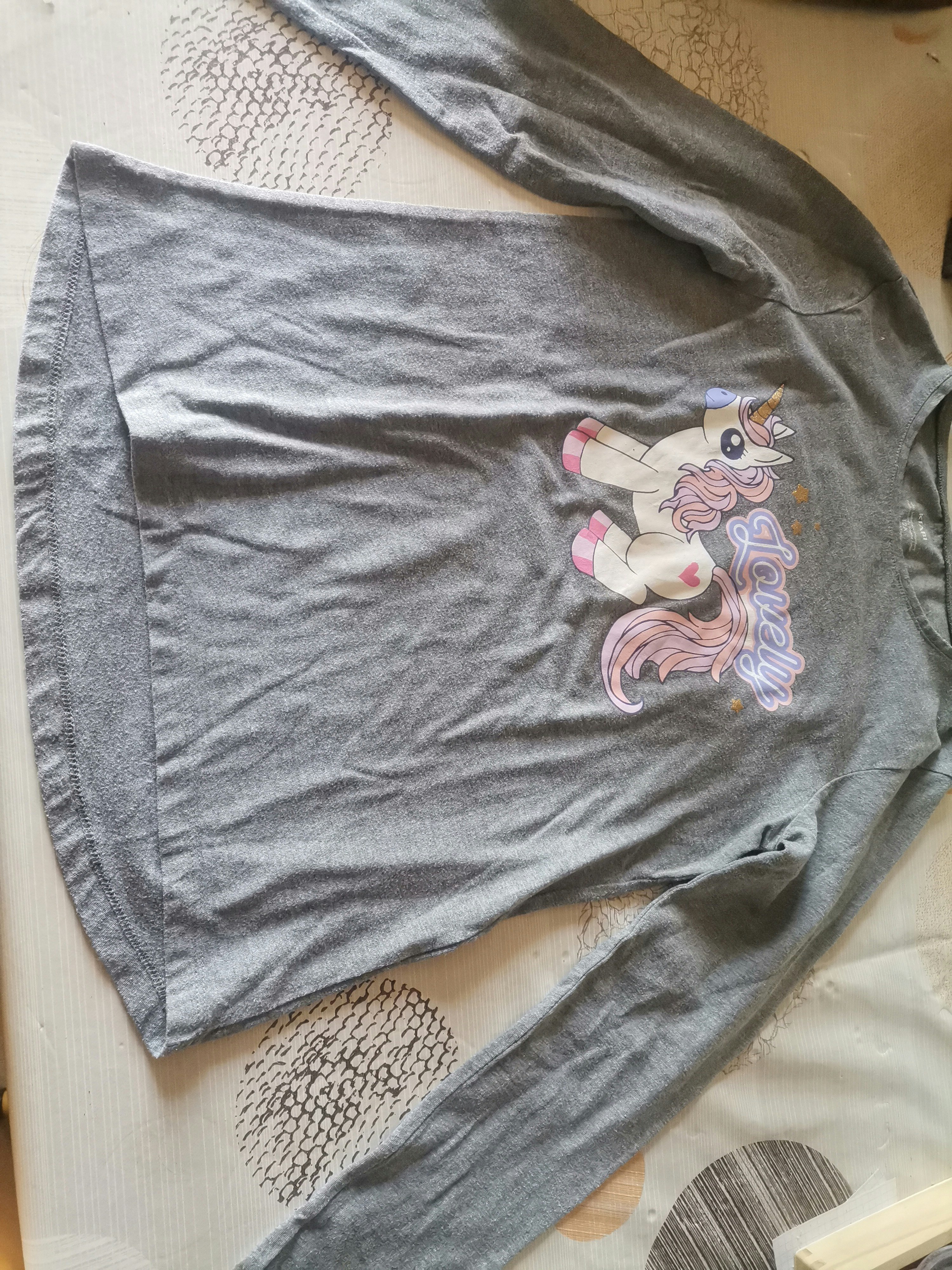 Tee shirt