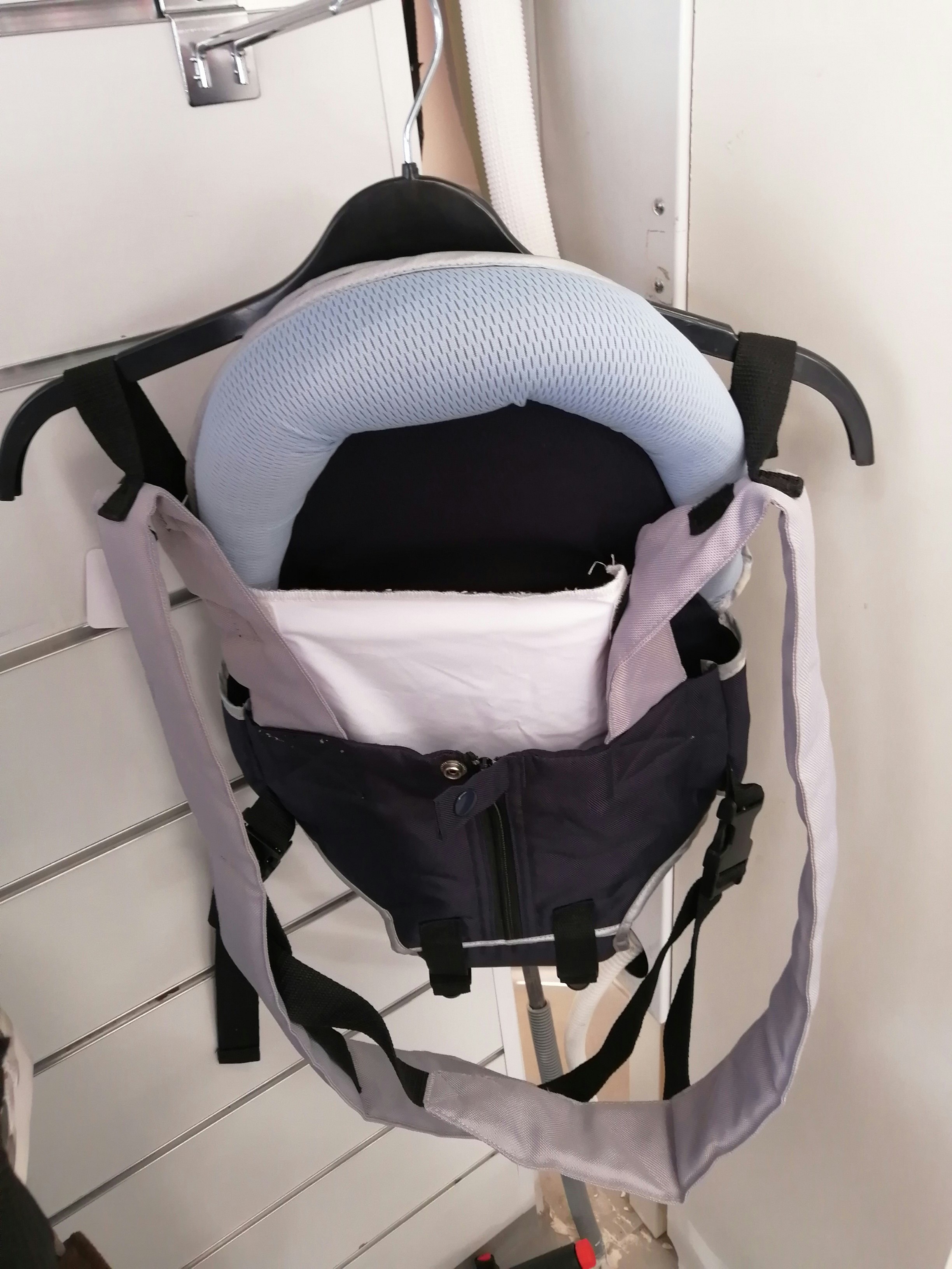 Porte bébé bleu - photo numéro 2