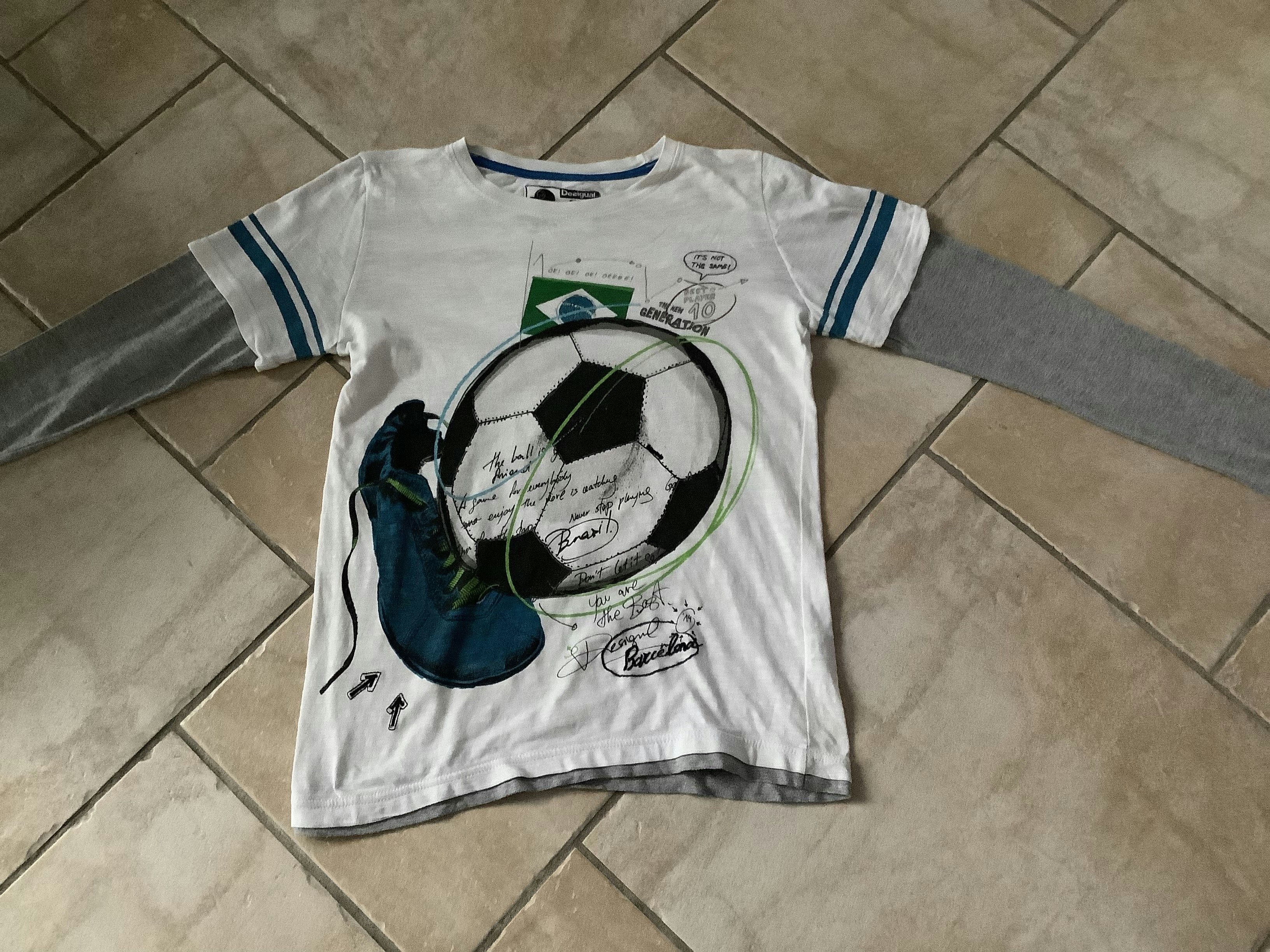 Tee shirt Desigual garçon taille 14 ans