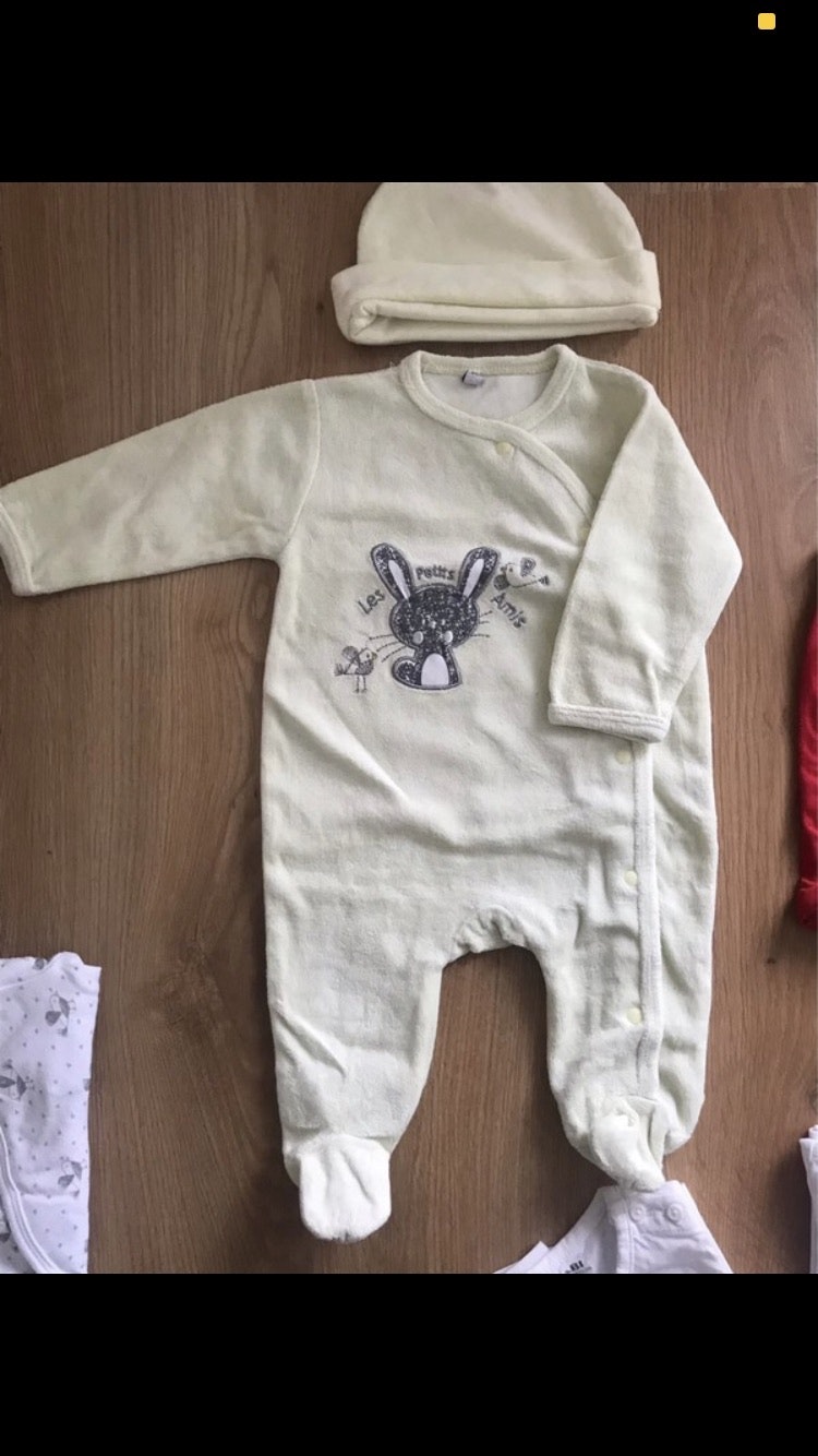 Lot vêtements taille 3-6 mois - photo numéro 3