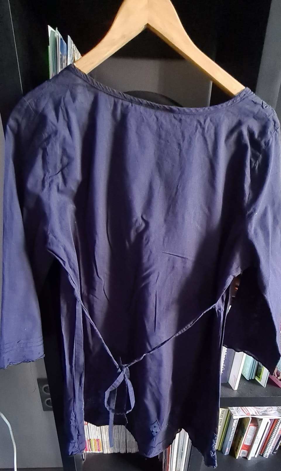 Blouse bleue marine - photo numéro 4