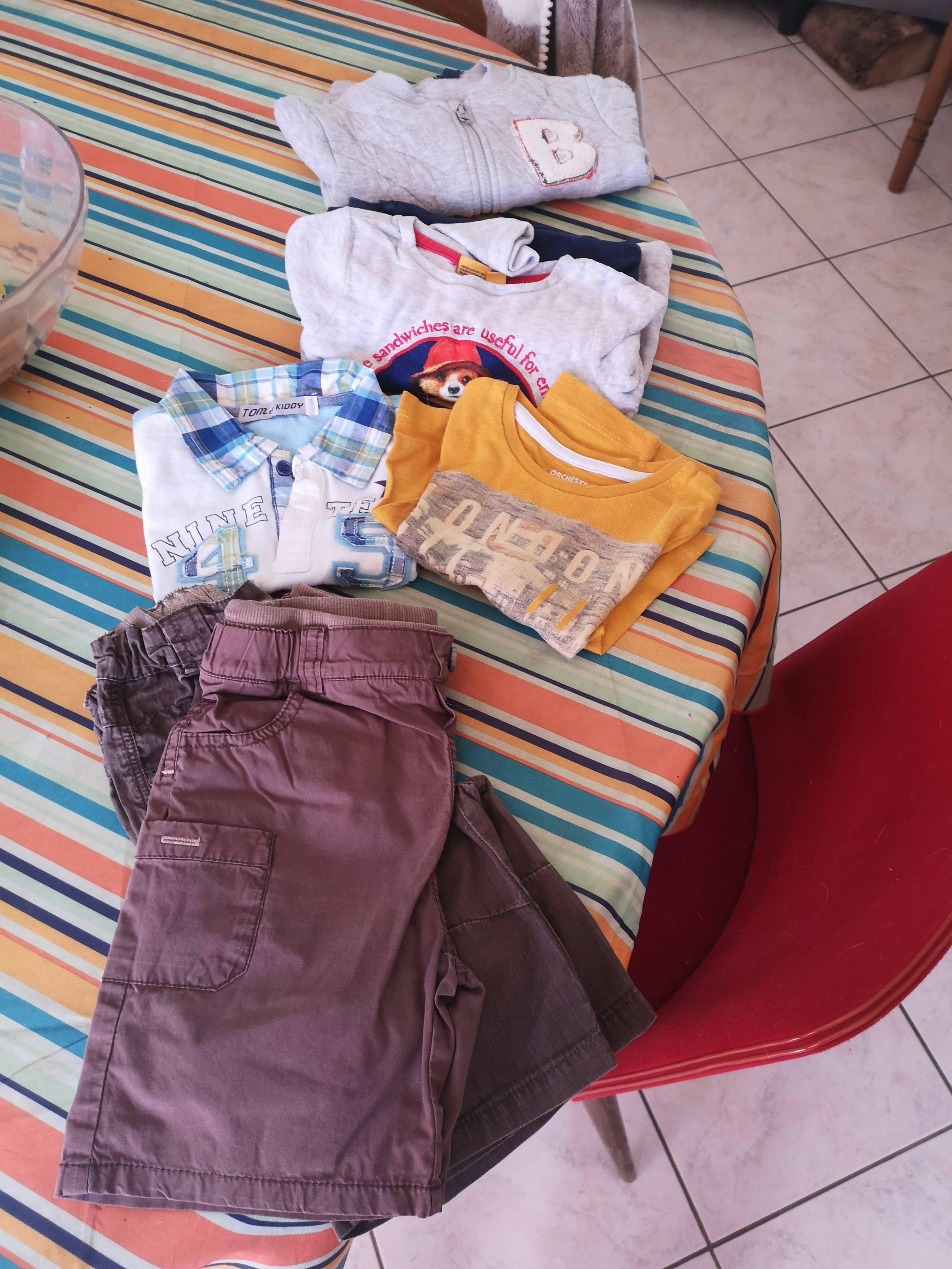 Lot vêtements garçon 2ans