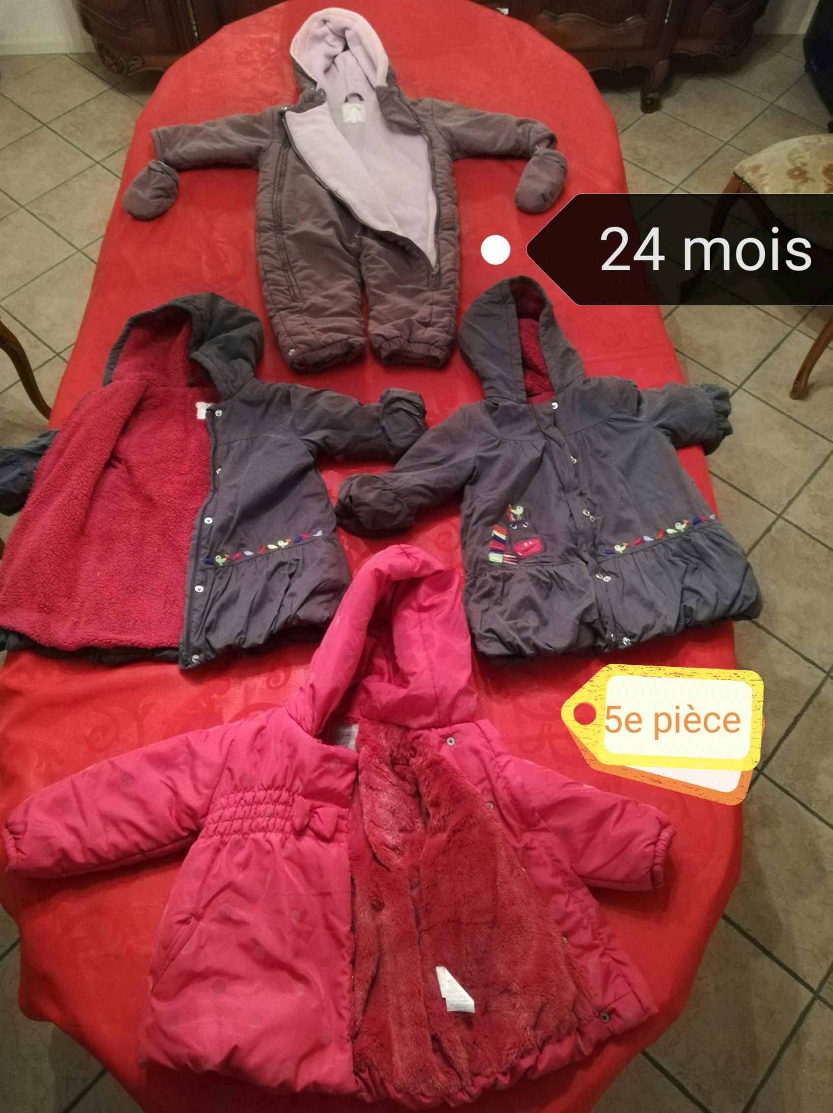 Vêtements filles 24 mois