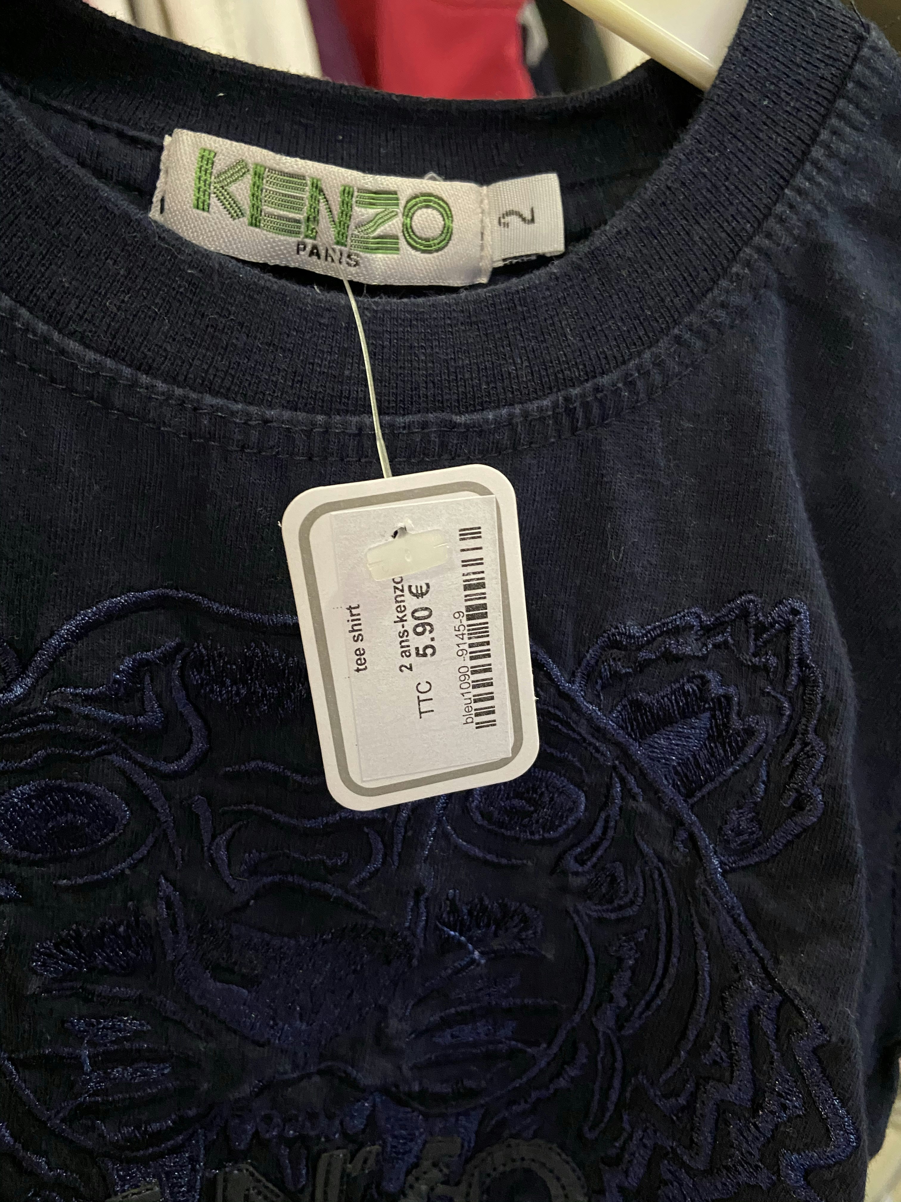 Tee shirt bleu marine - photo numéro 3