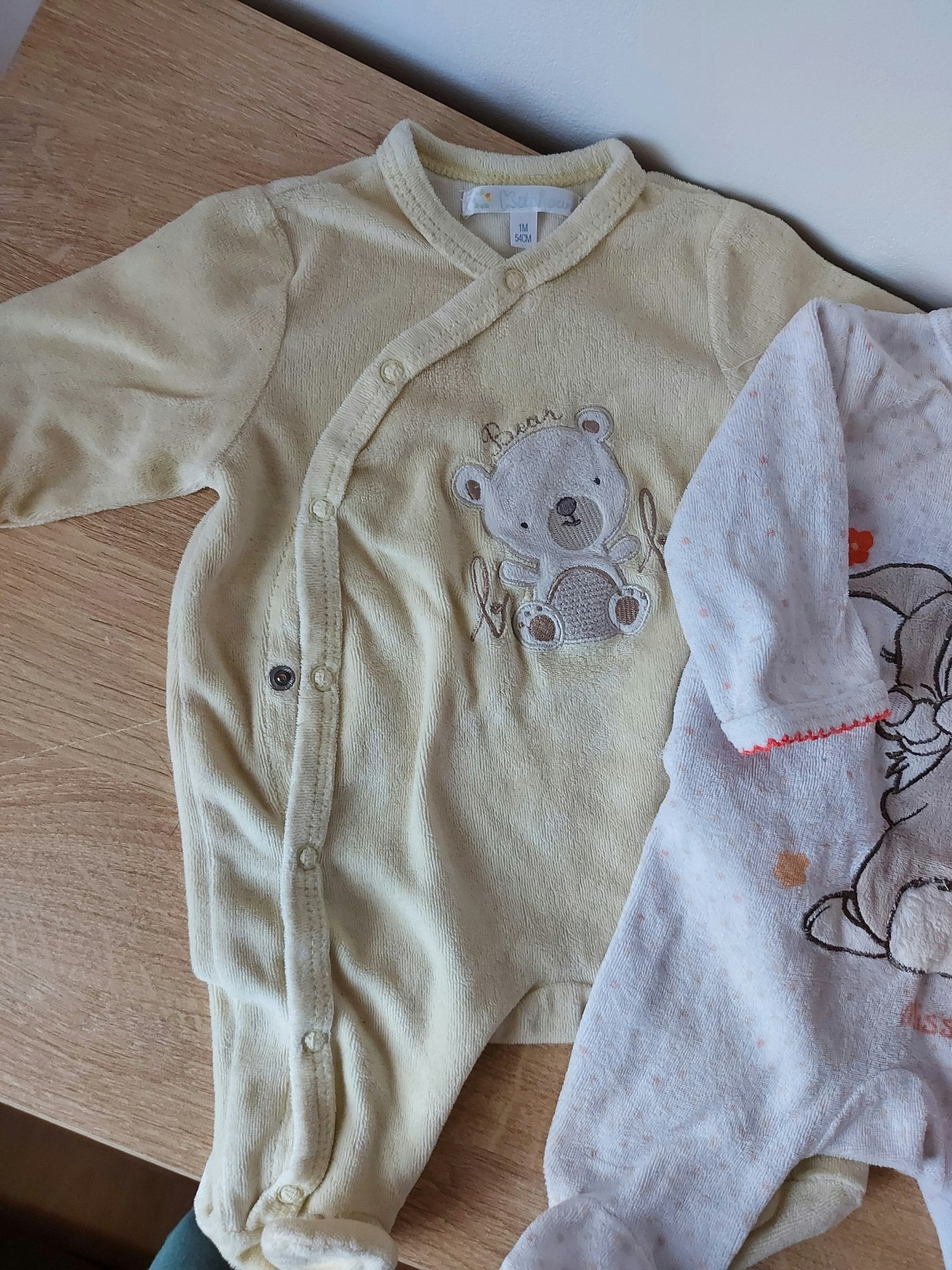 Lot de pyjamas - photo numéro 2