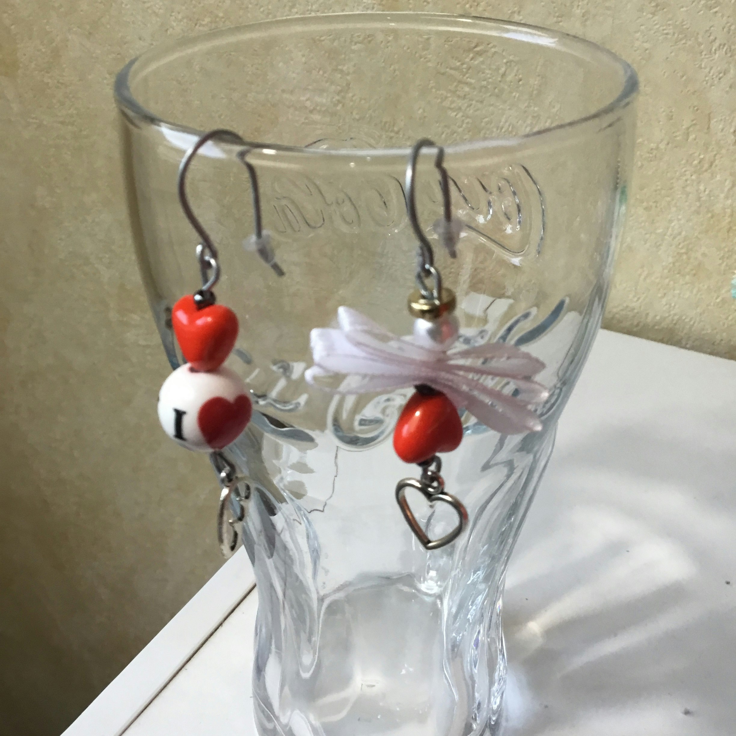 Boucles d’oreilles pendantes cœur