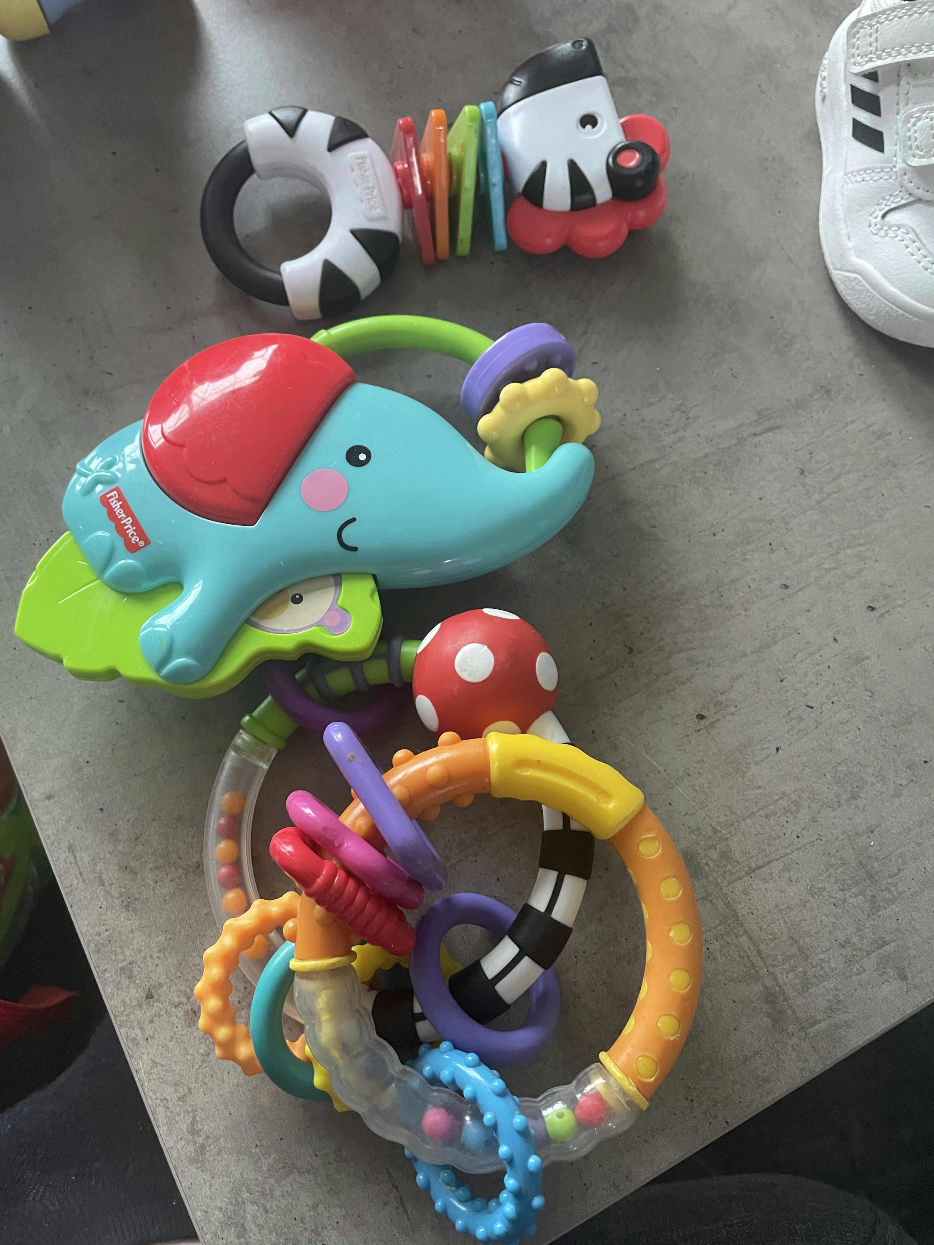 Lot jeux d’éveil