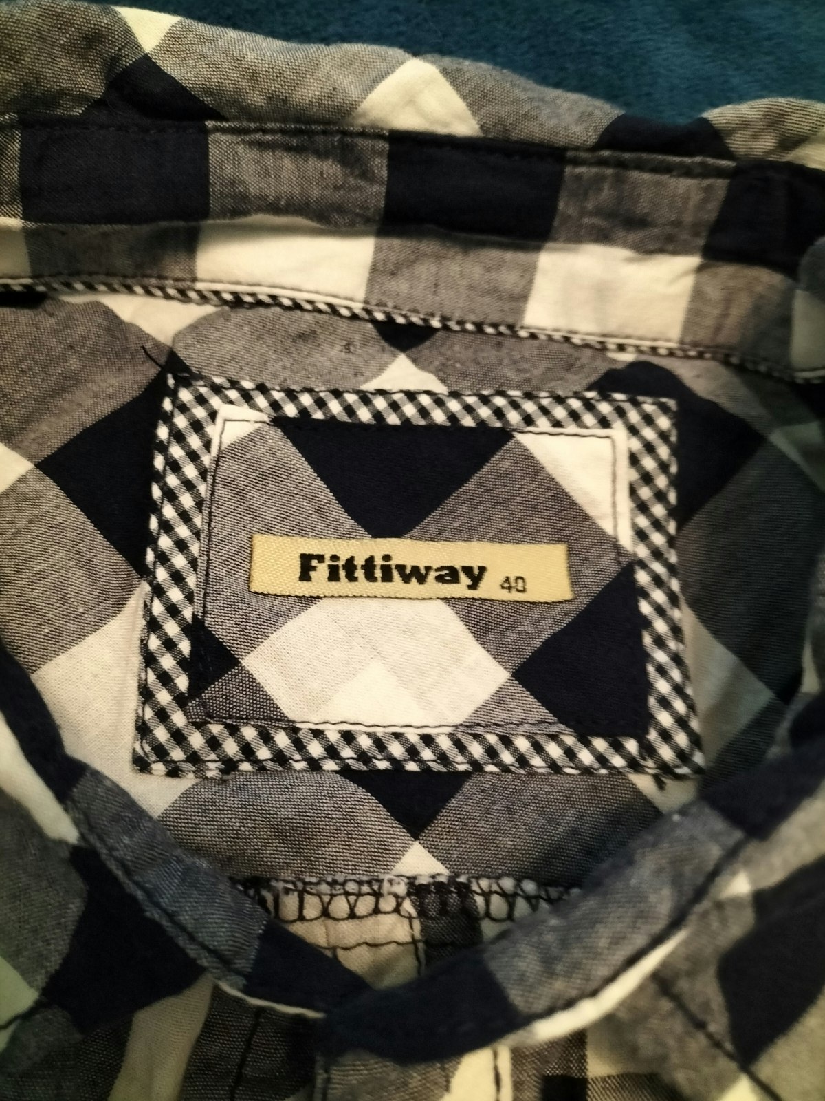 Chemise à carreaux taille 40 - photo numéro 2