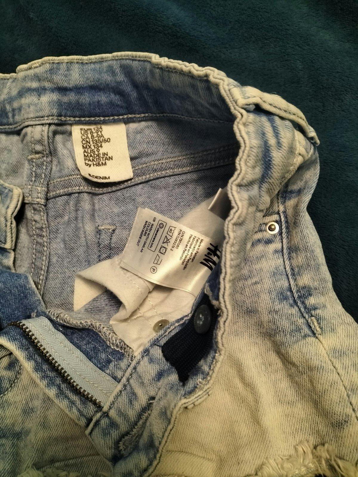 Short H&M 8-9 ans - photo numéro 2