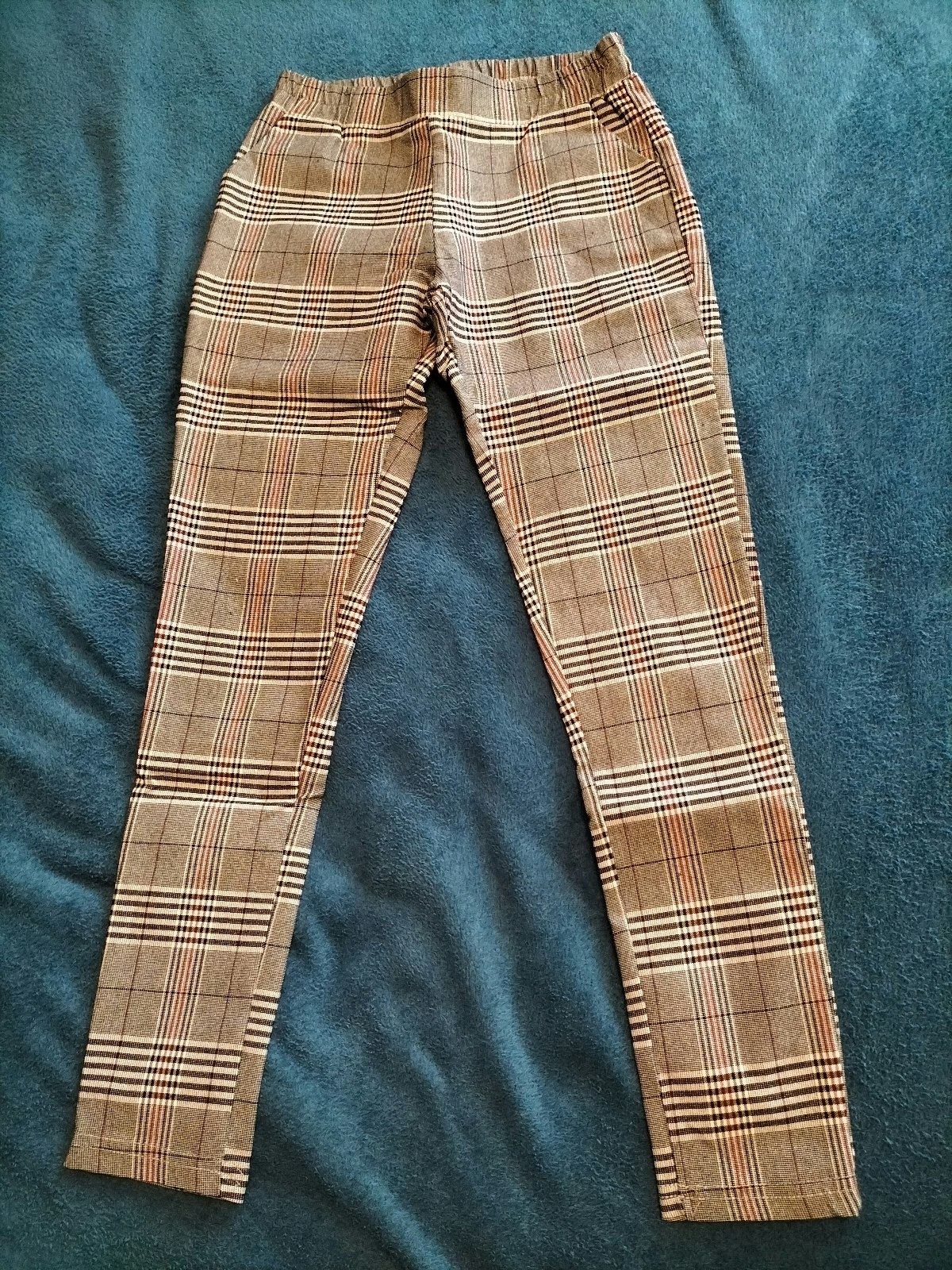 Pantalon à carreaux taille 10 ans - photo numéro 4