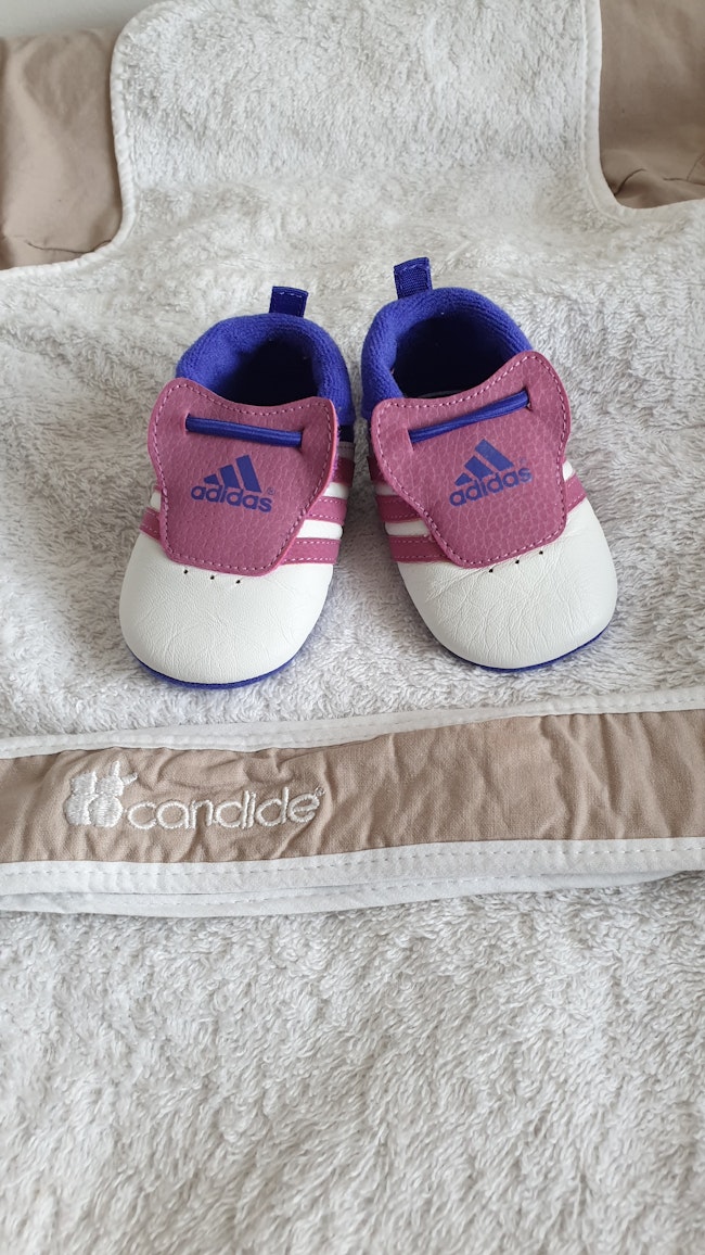 Baskets Adidas Taille 17 Beebs Achat Vente Bebe