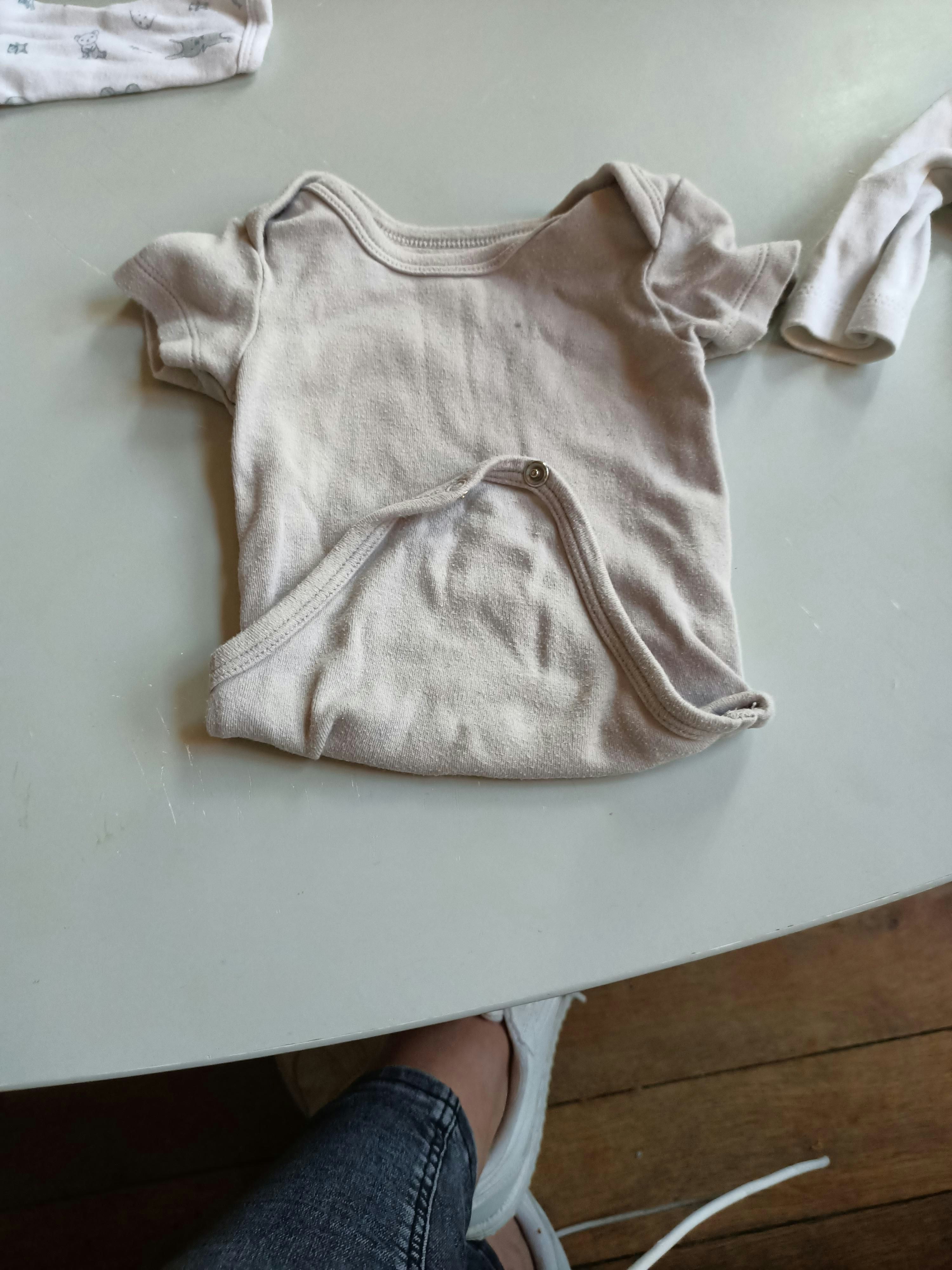 Body 1 mois - photo numéro 2