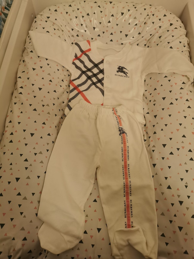 Pyjama Burberry Beebs Achat Vente Bebe Enfant