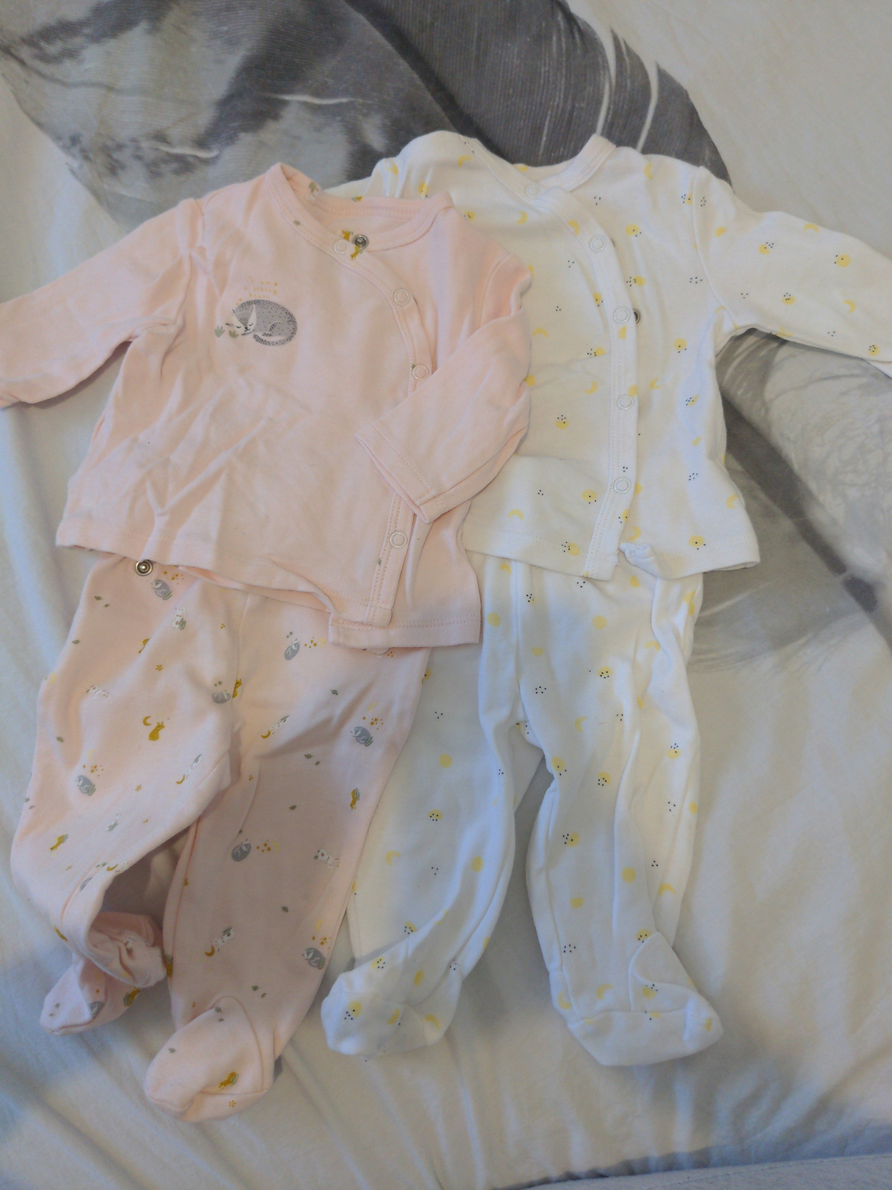 Lot 2 pyjamas
