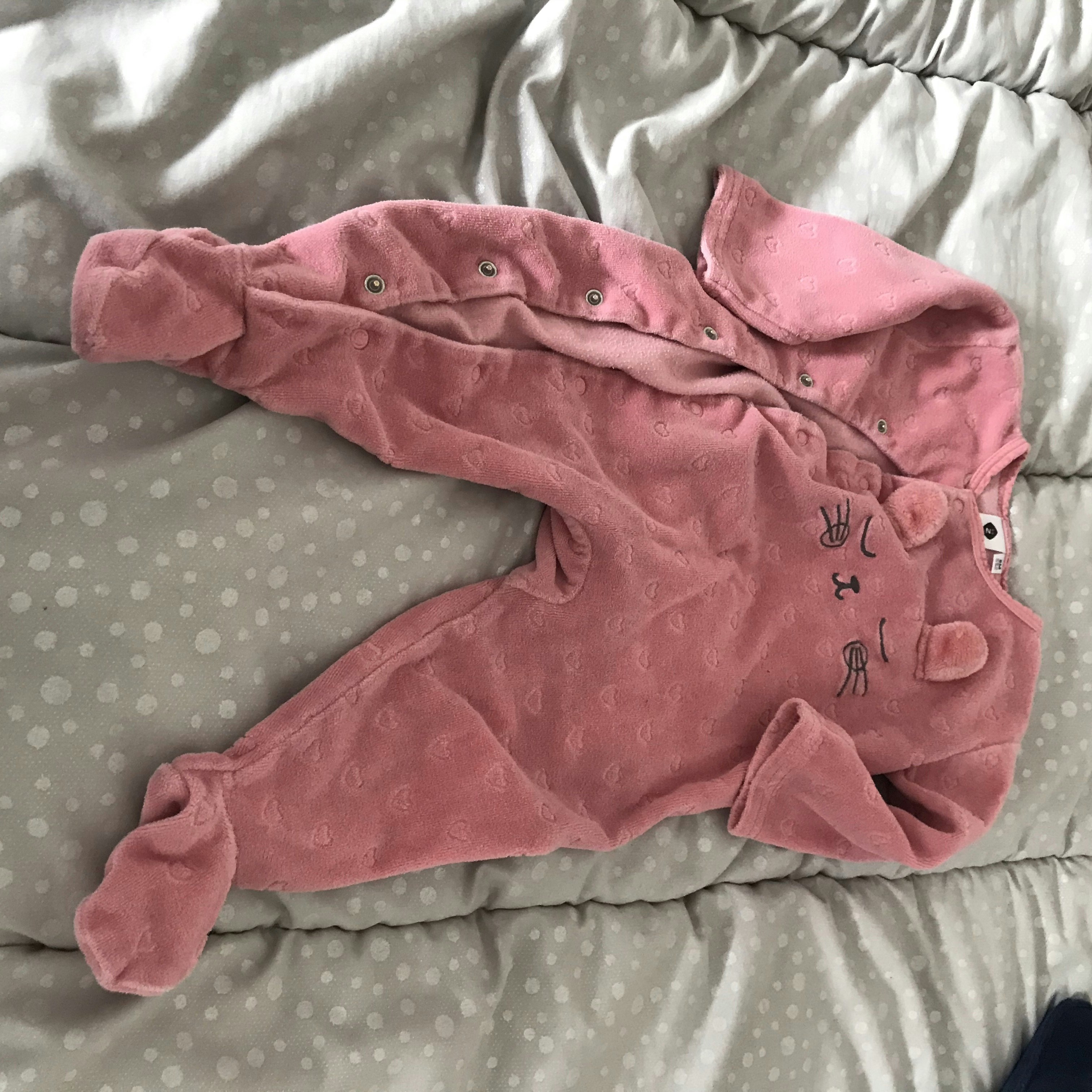 Grenouillère bébé