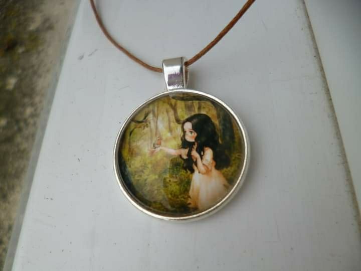 Collier argent cabochon petite fille forêt 2,5cm