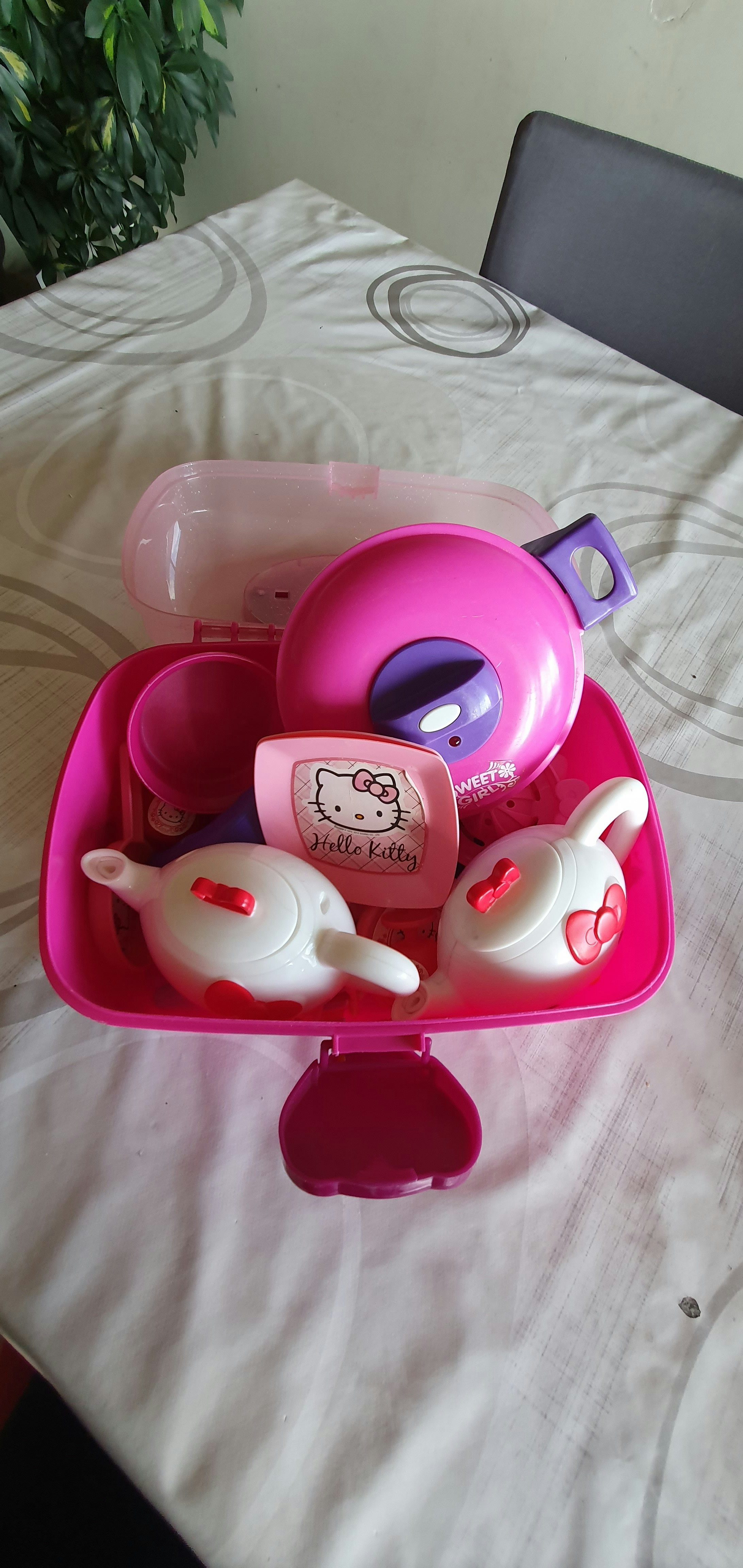Dinette Hello Kitty - photo numéro 2