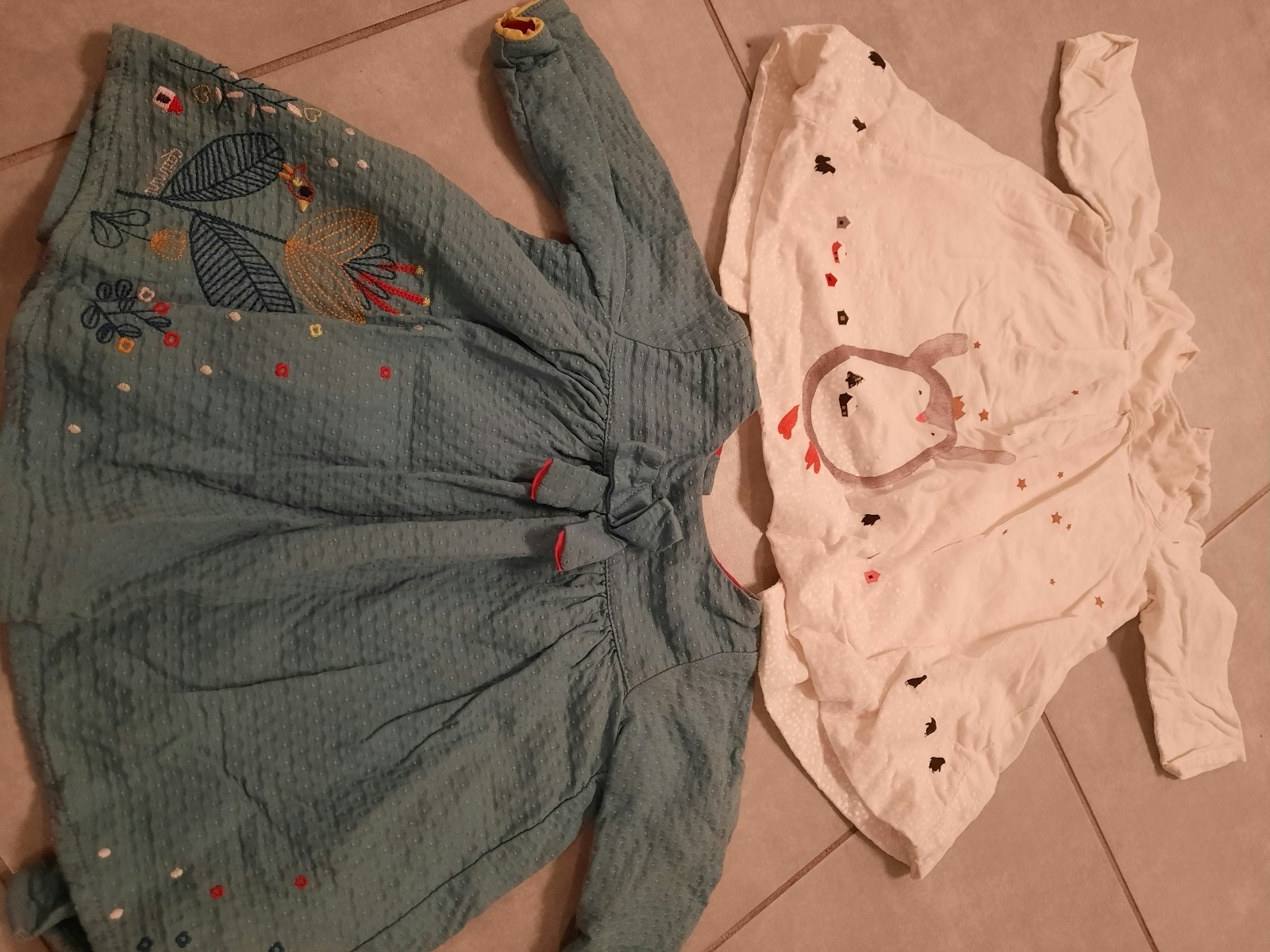2 robes