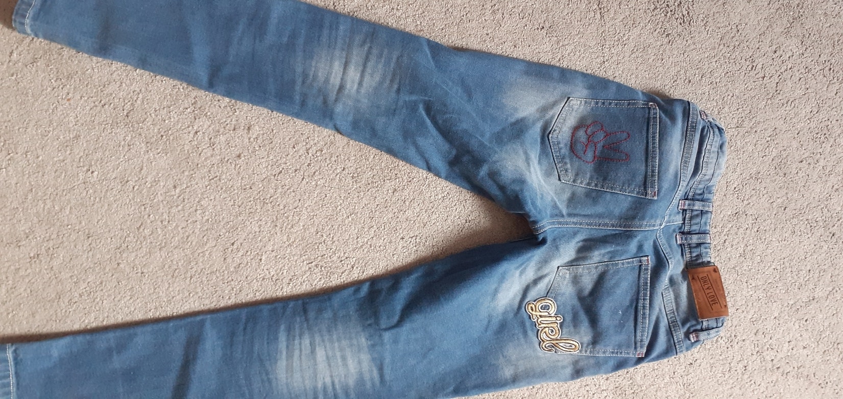 Magnifique jeans taille 9-10 ans - photo numéro 4