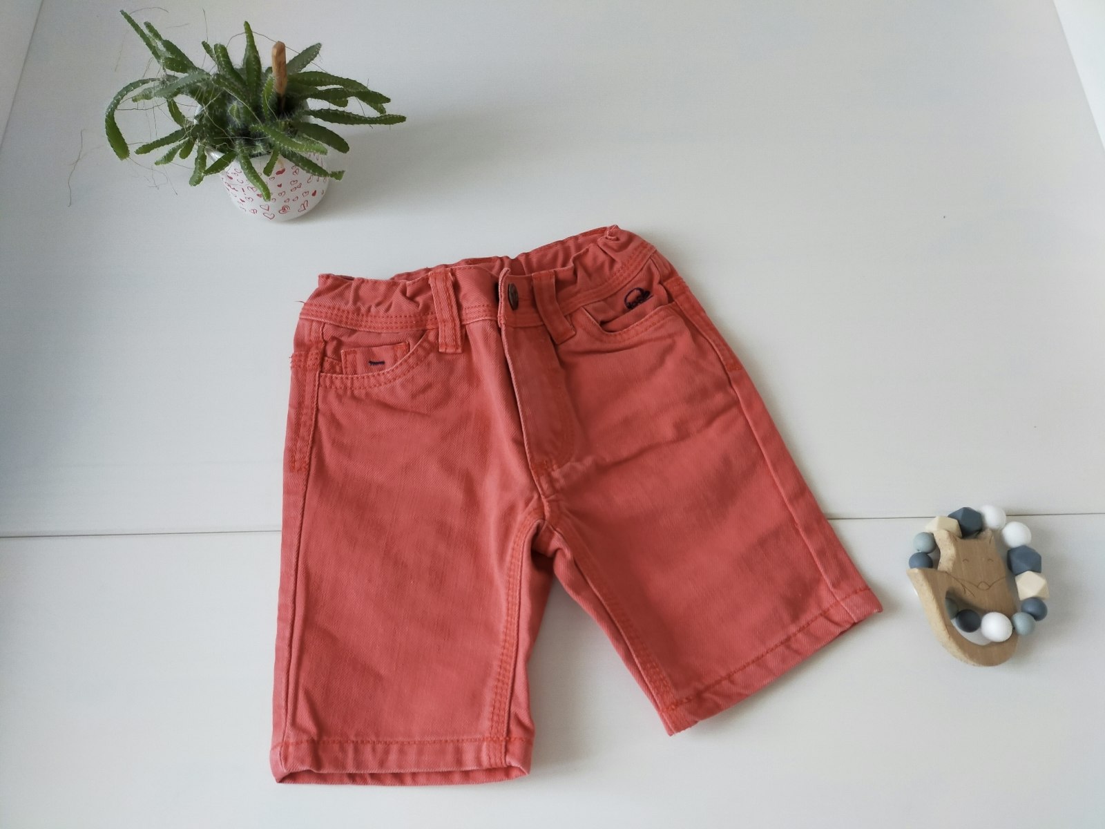 Short rouge 24 mois