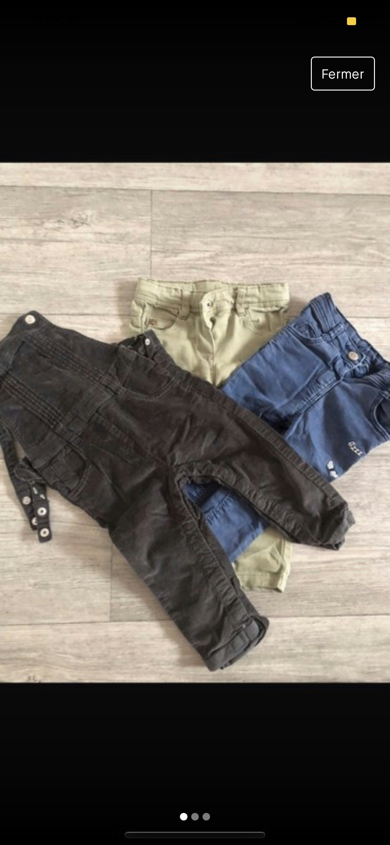 Lot de 3 pantalons tape à l’œil.