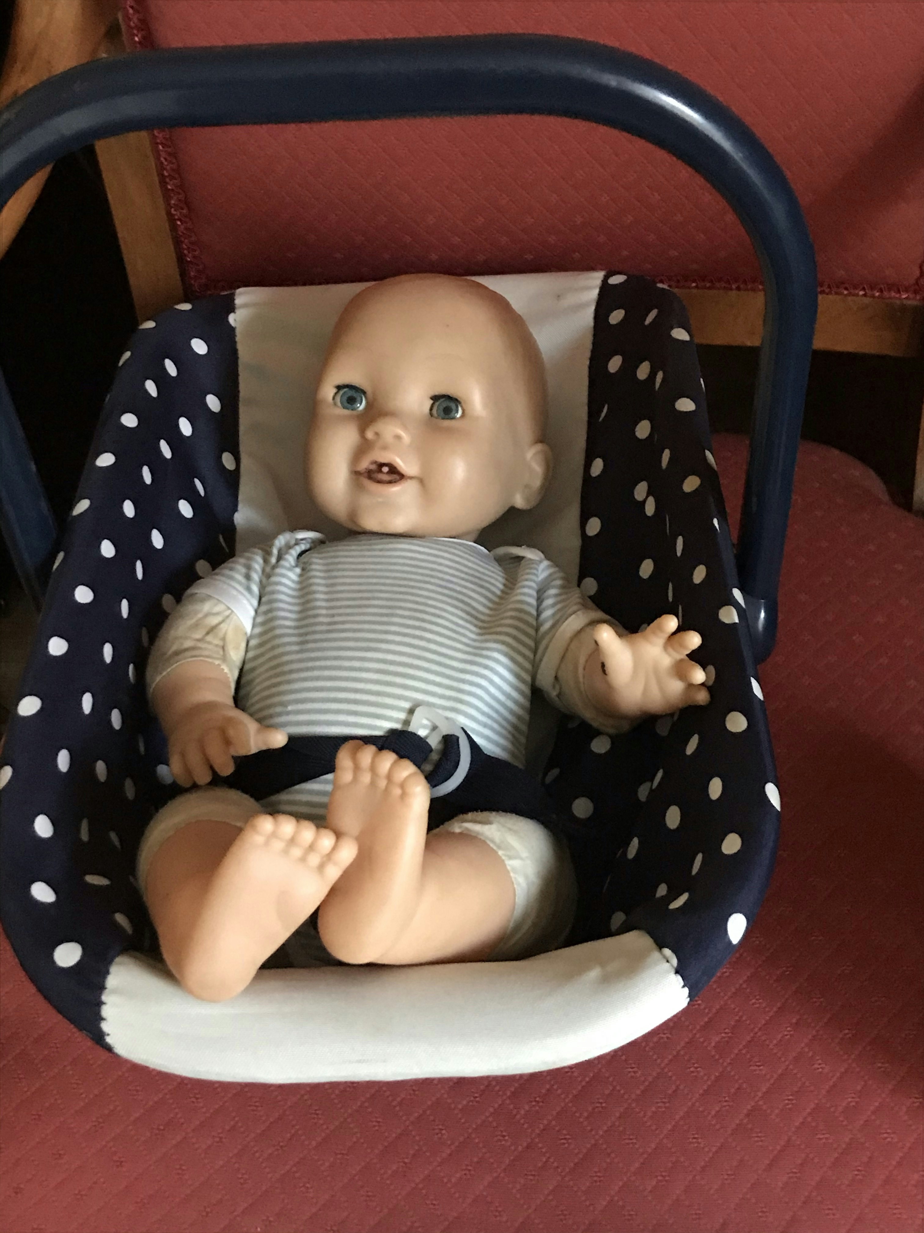 Cosy avec bébé fourni